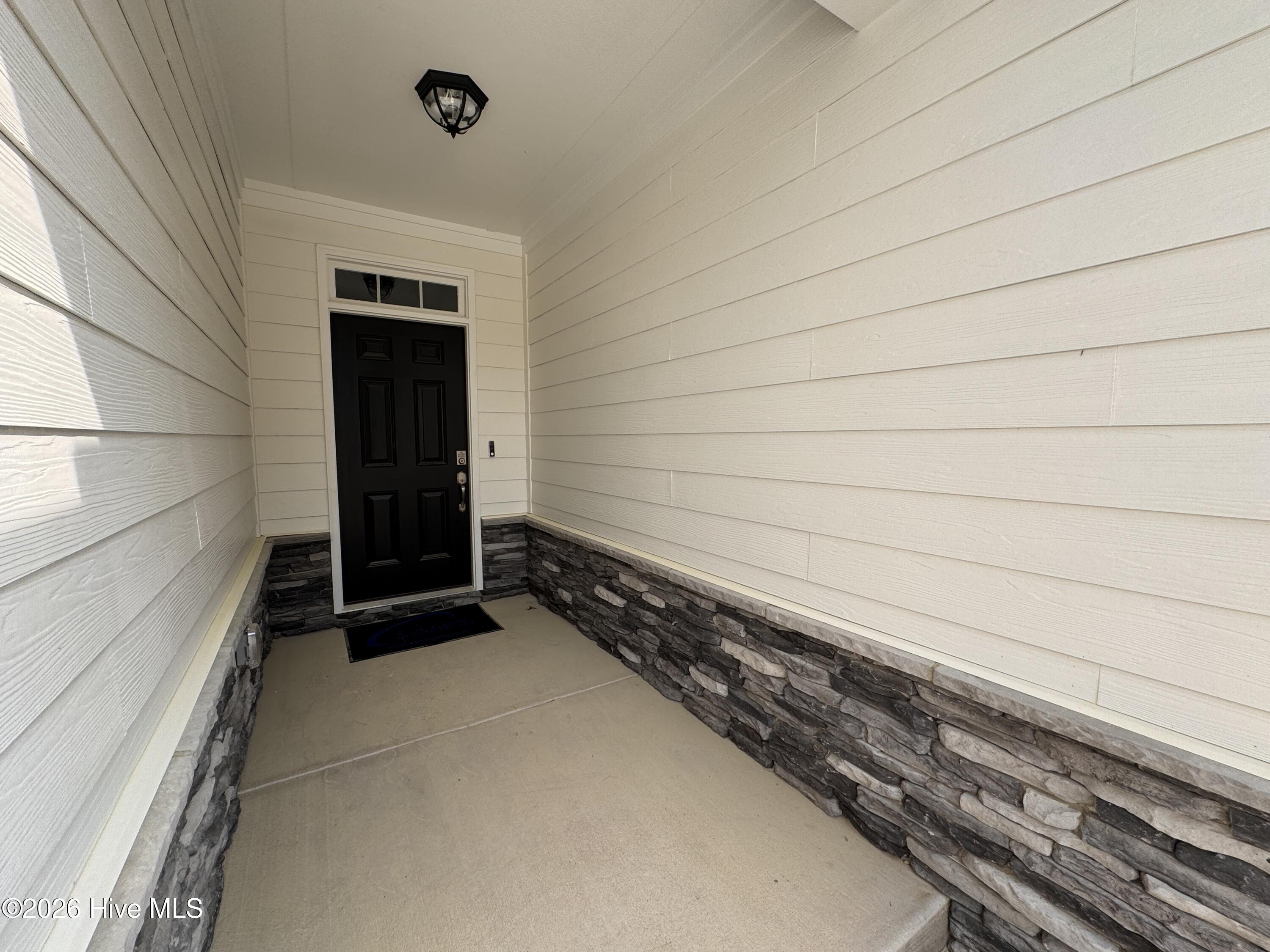 408 Redwater Trail, 601