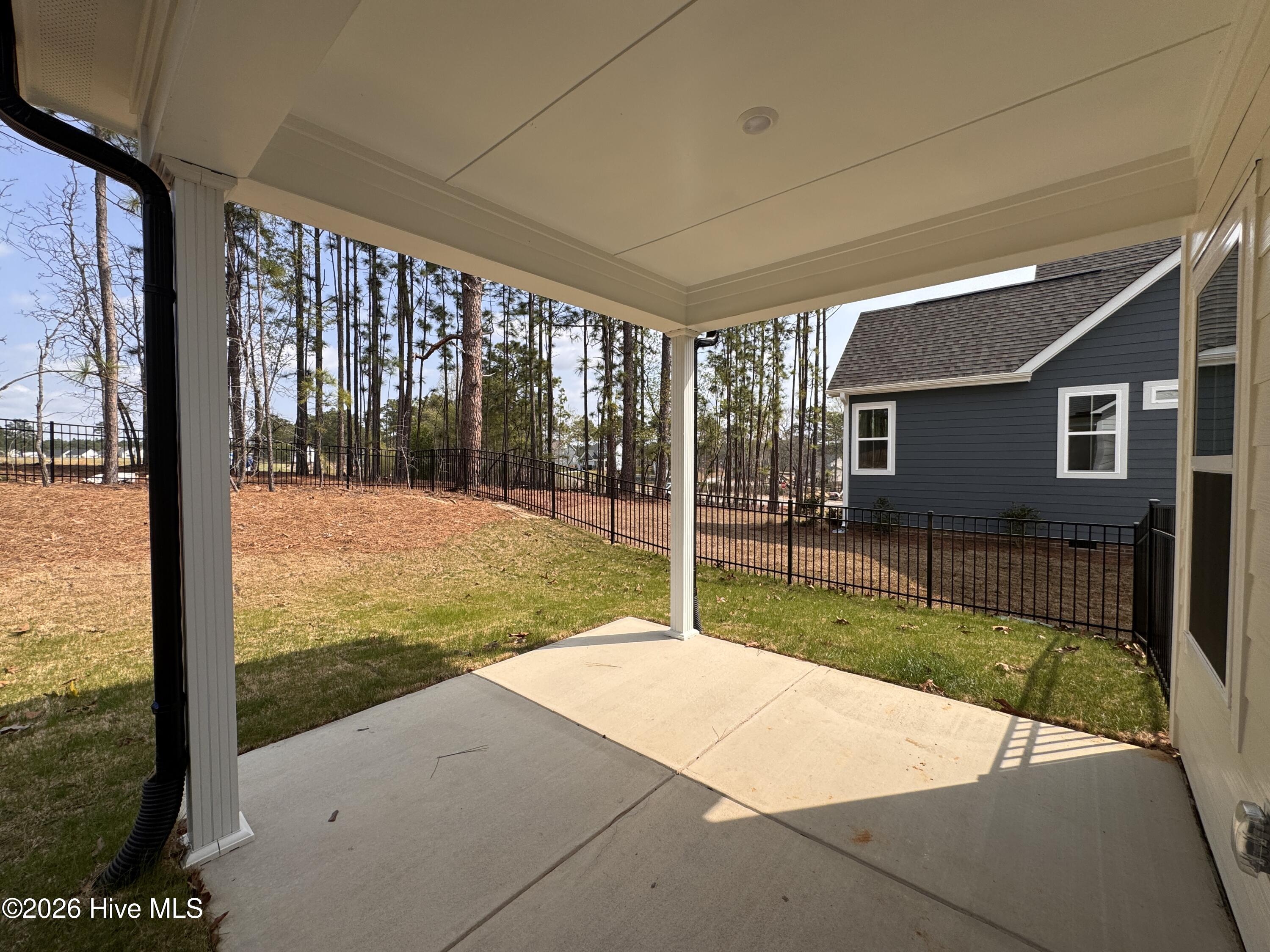 408 Redwater Trail, 601