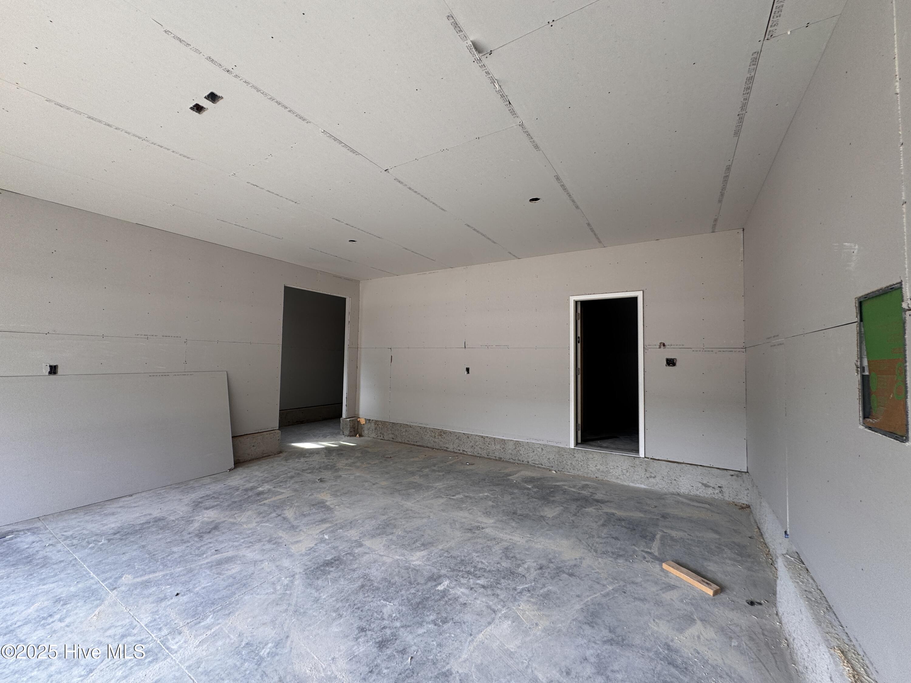 408 Redwater Trail, 601