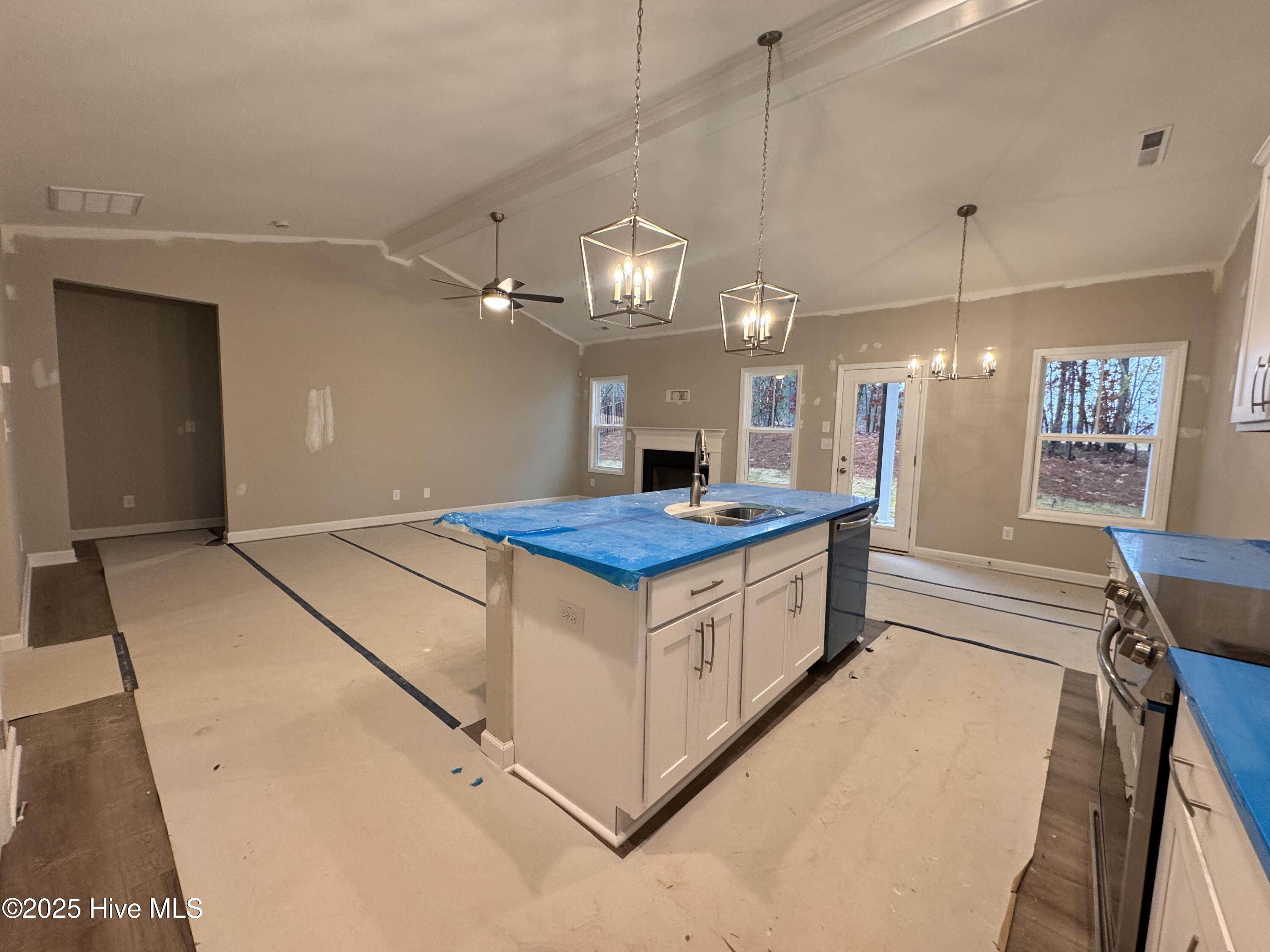 408 Redwater Trail, 601