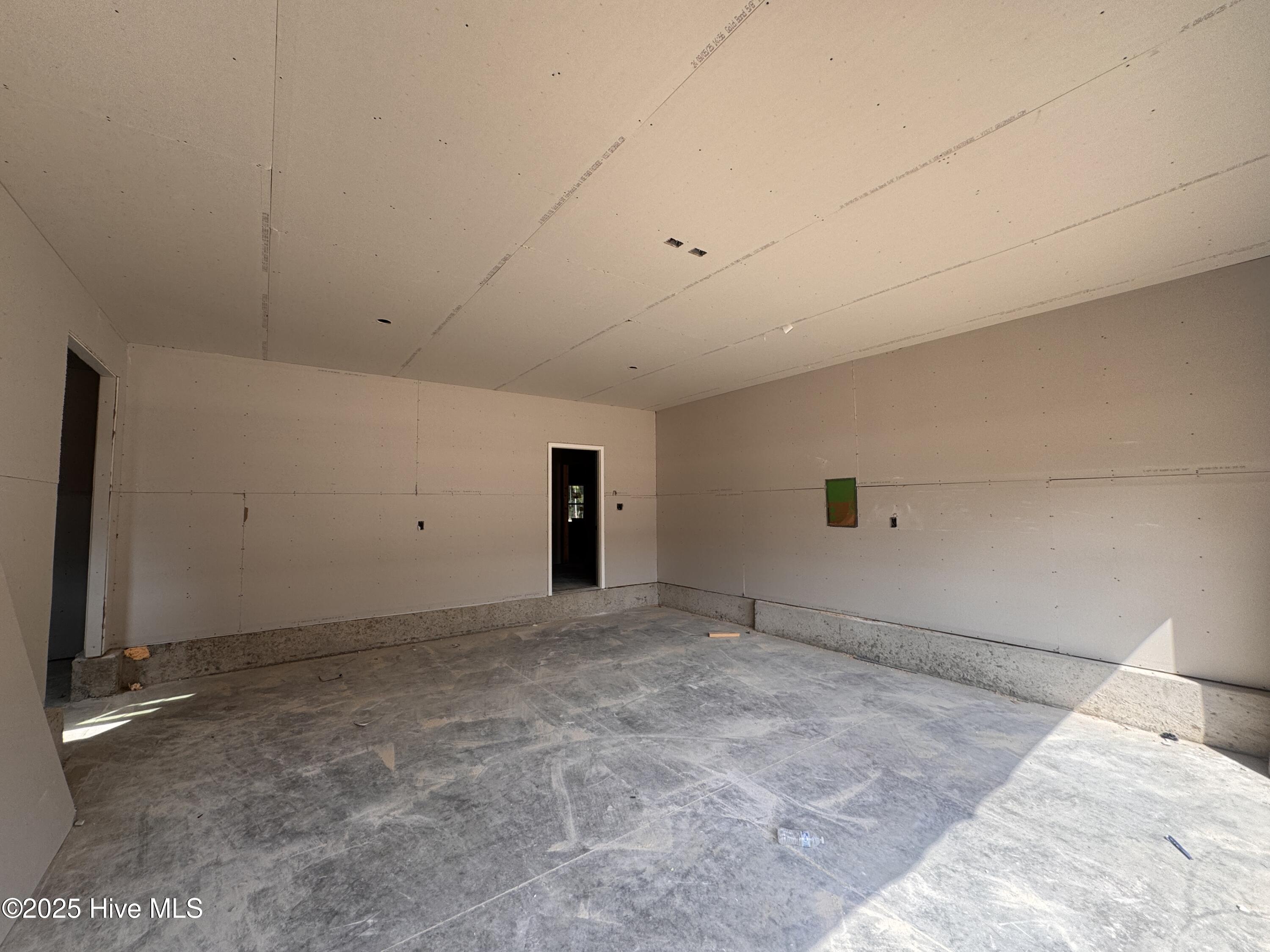 408 Redwater Trail, 601