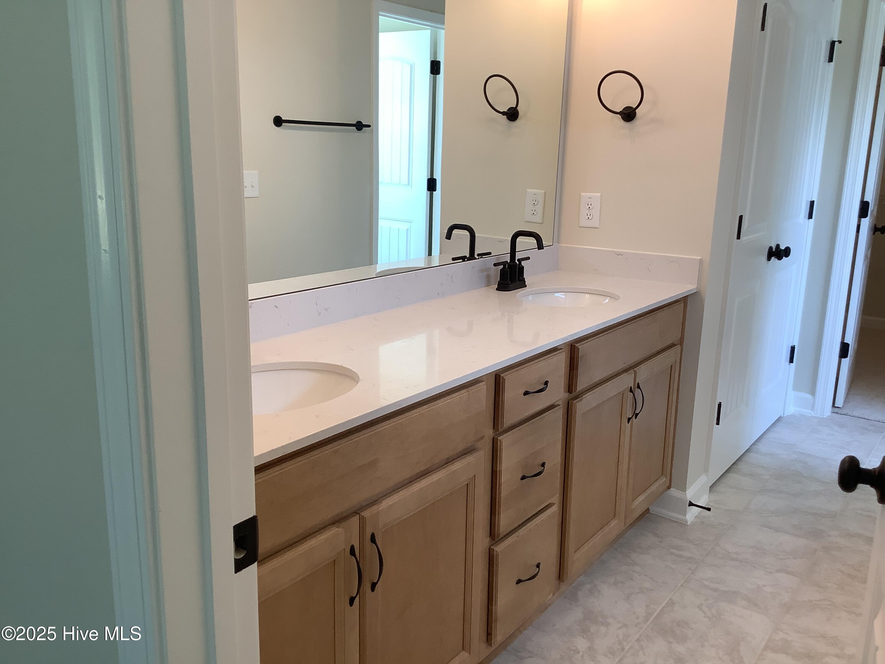 213 Rough Ridge Trail, 14