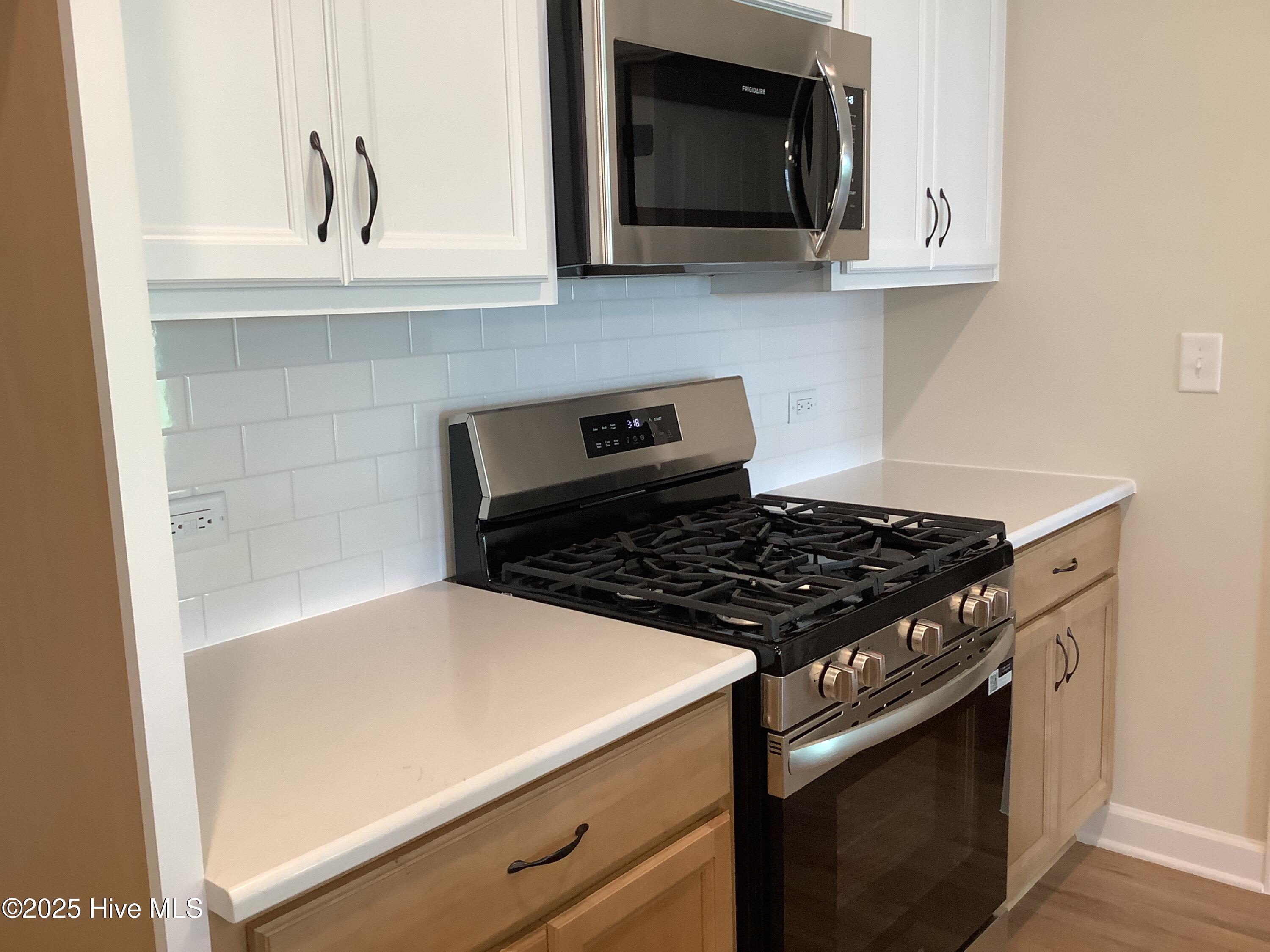 213 Rough Ridge Trail, 14