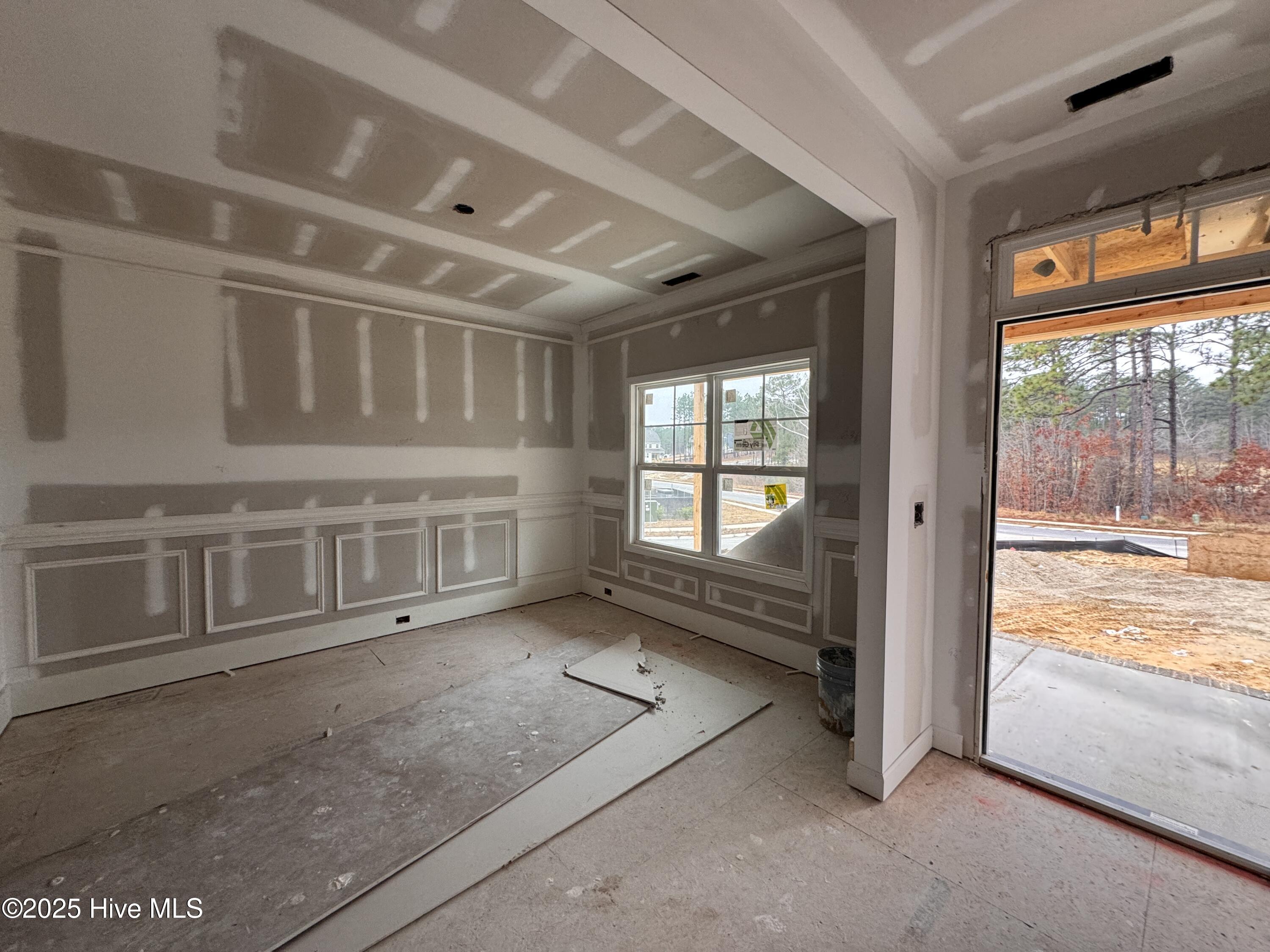 653 Watauga Lane, 579