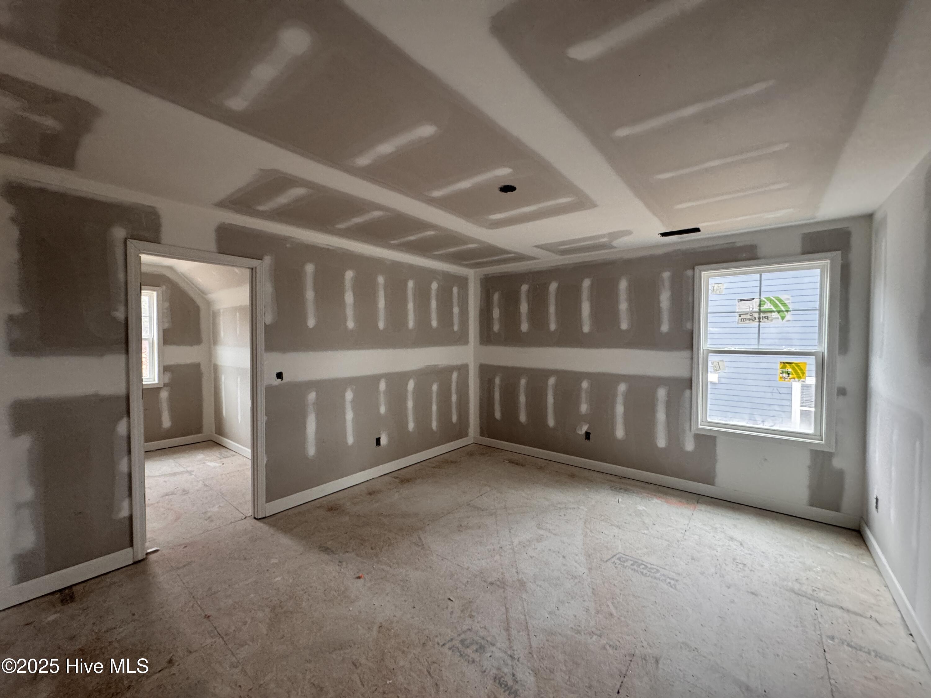 653 Watauga Lane, 579