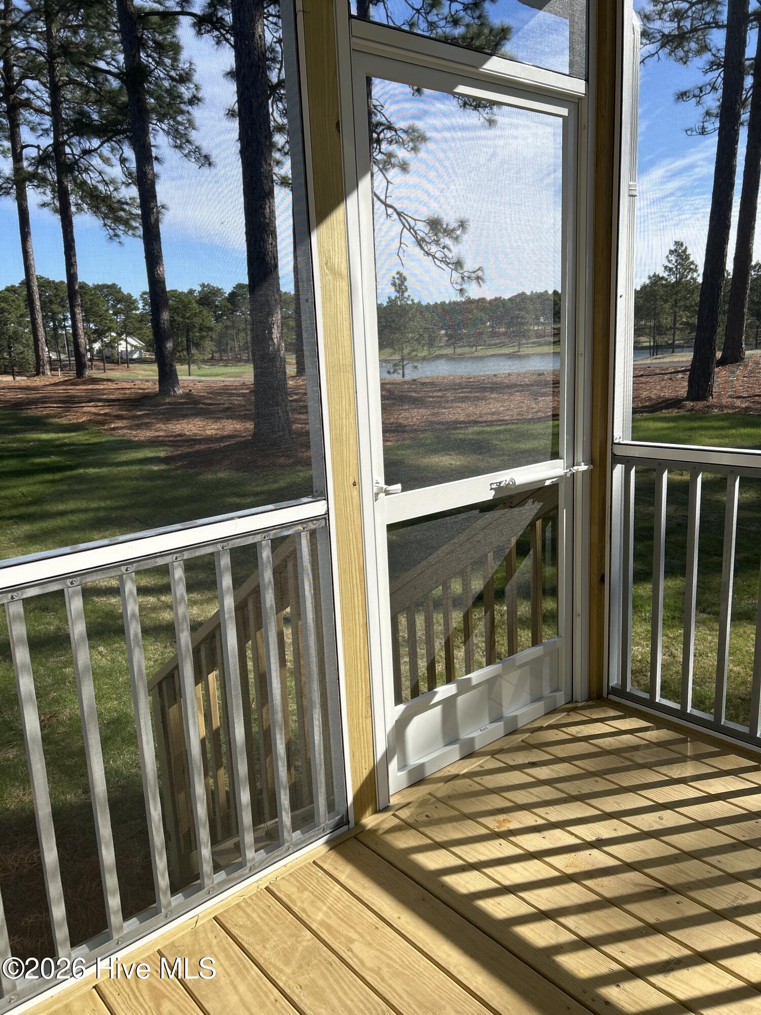 653 Watauga Lane, 579