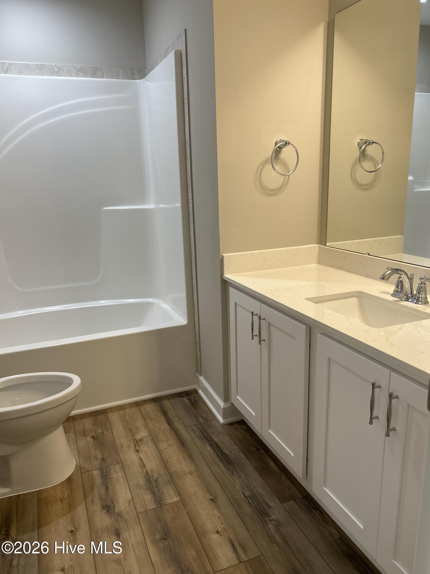 653 Watauga Lane, 579