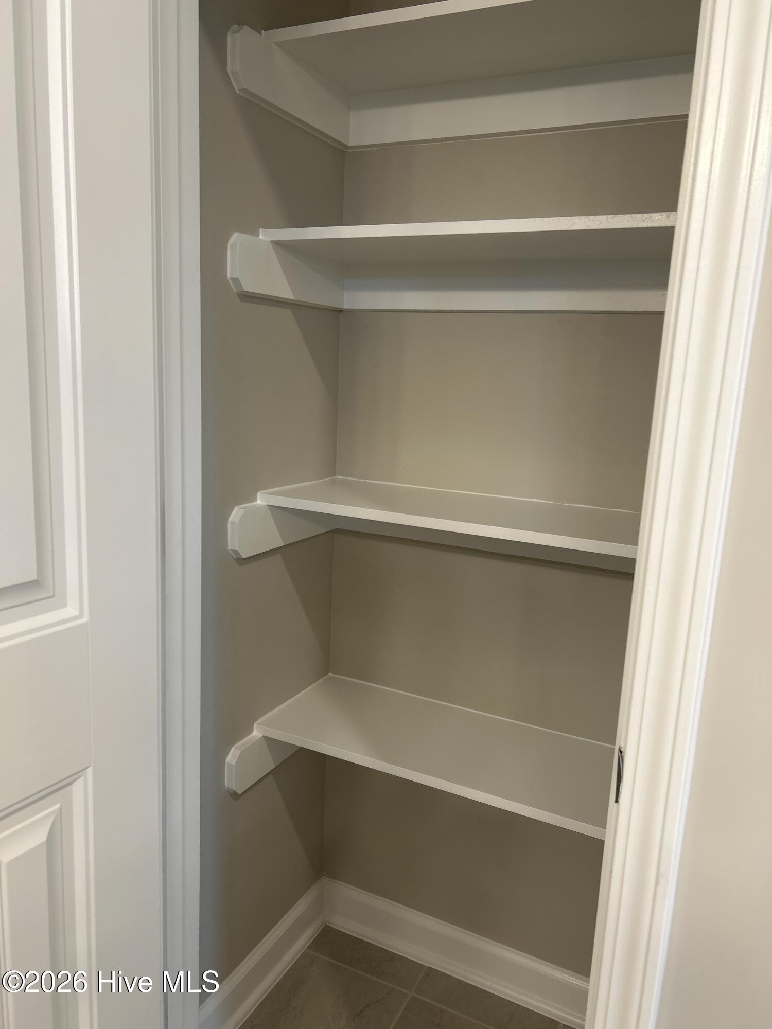 653 Watauga Lane, 579