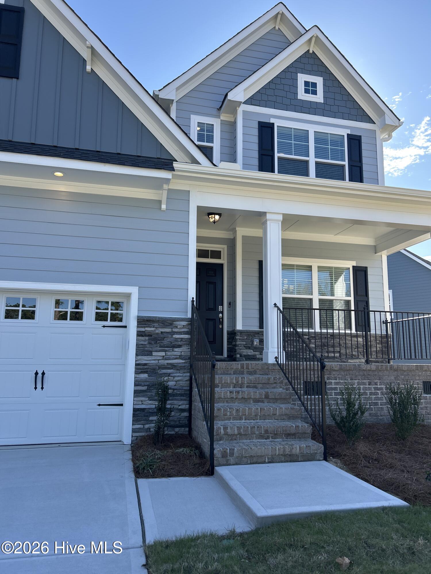 653 Watauga Lane, 579