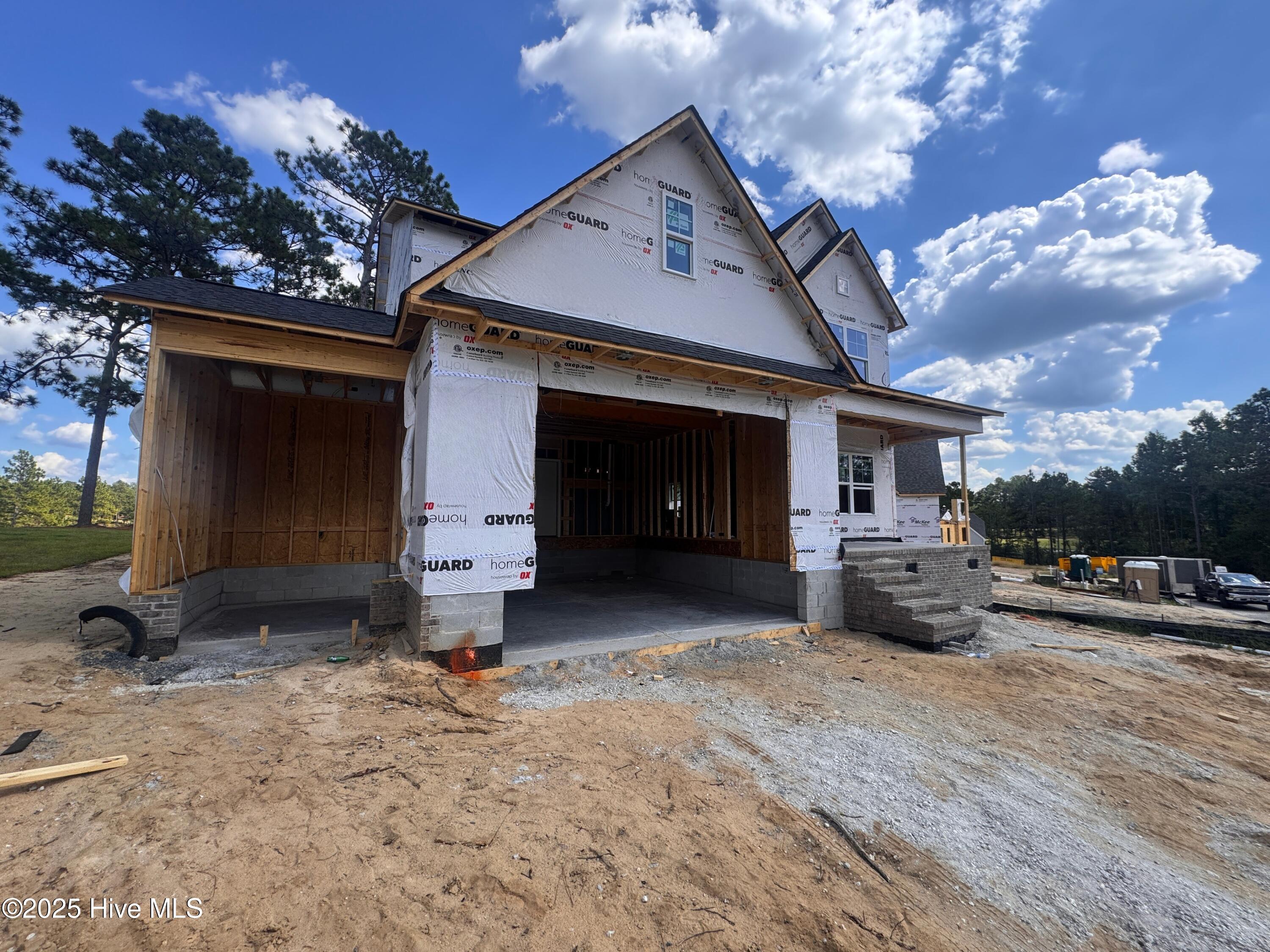 653 Watauga Lane, 579