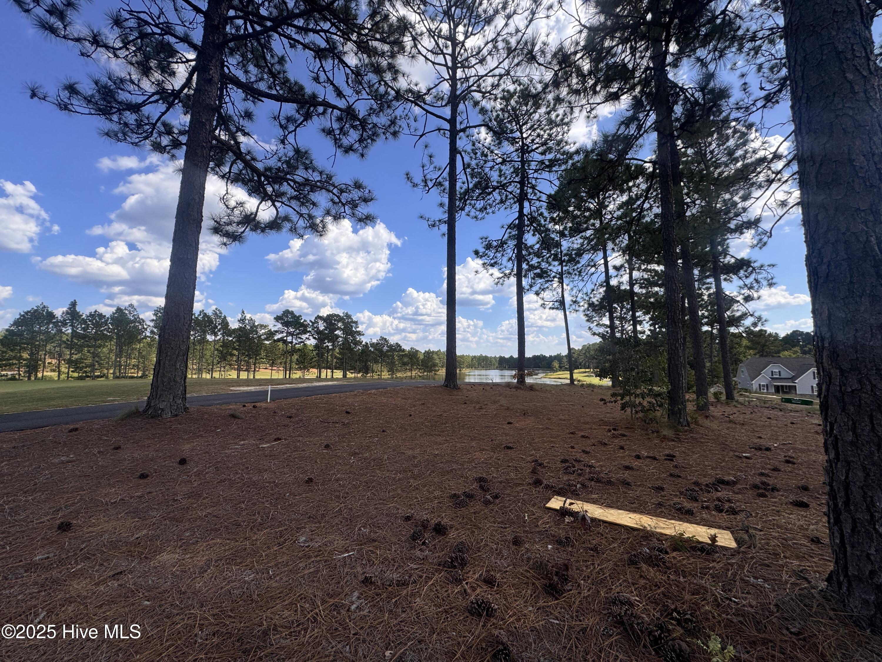 653 Watauga Lane, 579