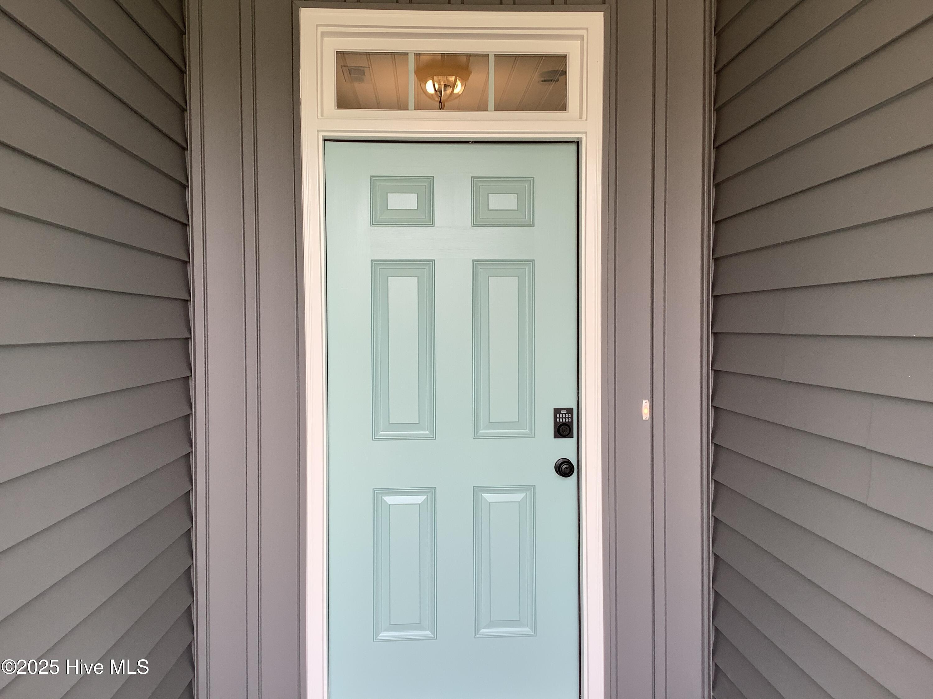 386 Glassmine Trail, 35