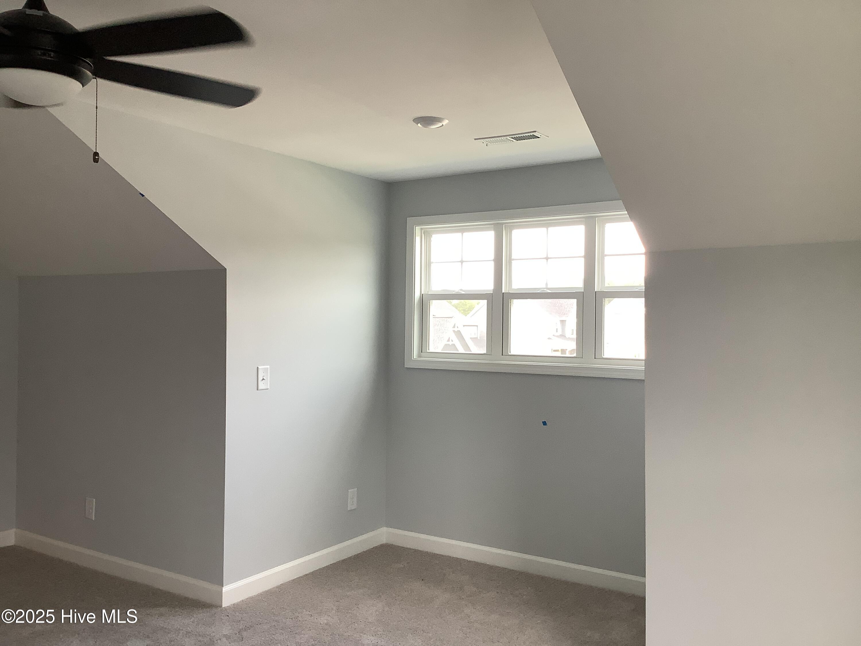 386 Glassmine Trail, 35