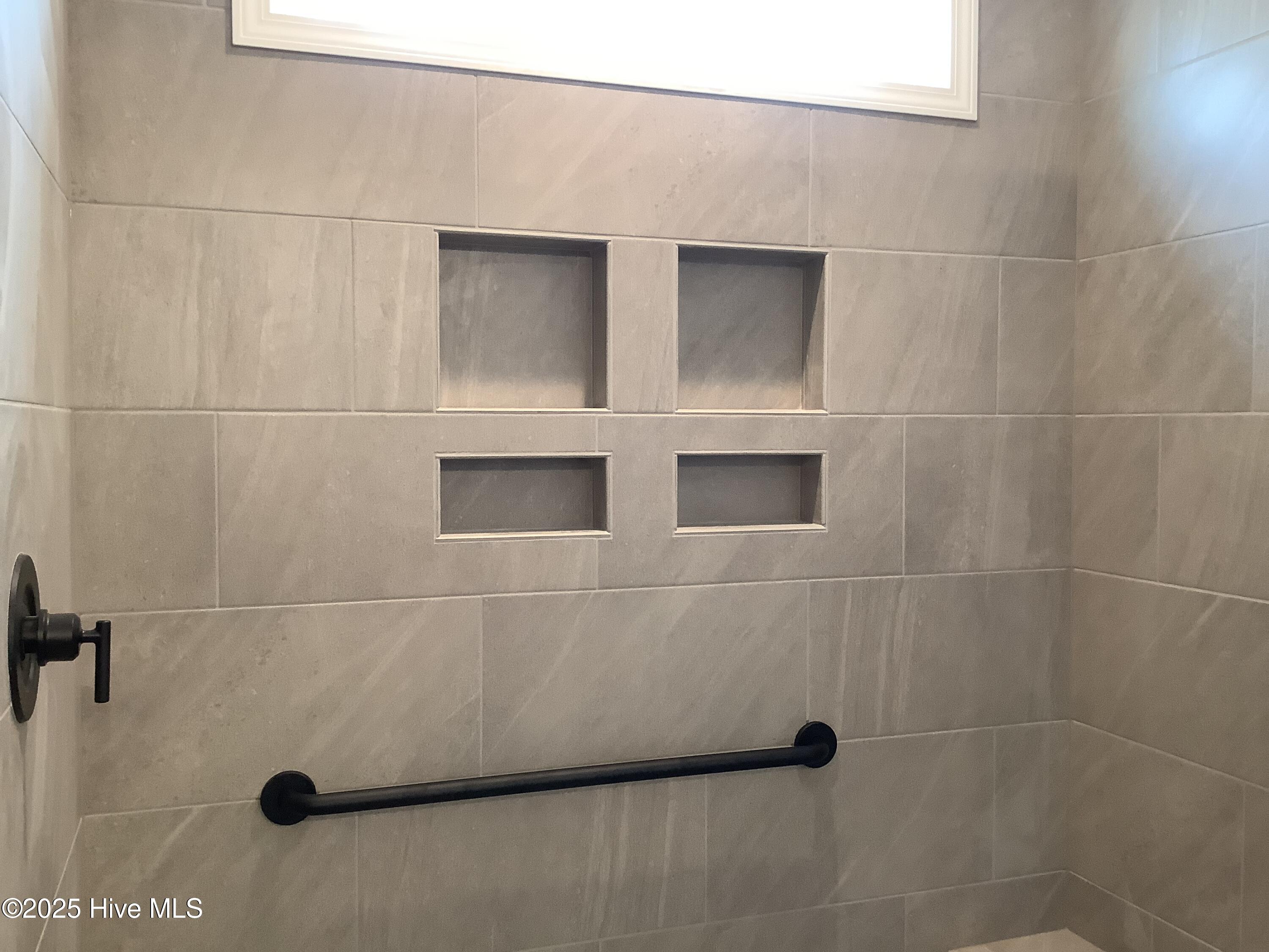 386 Glassmine Trail, 35