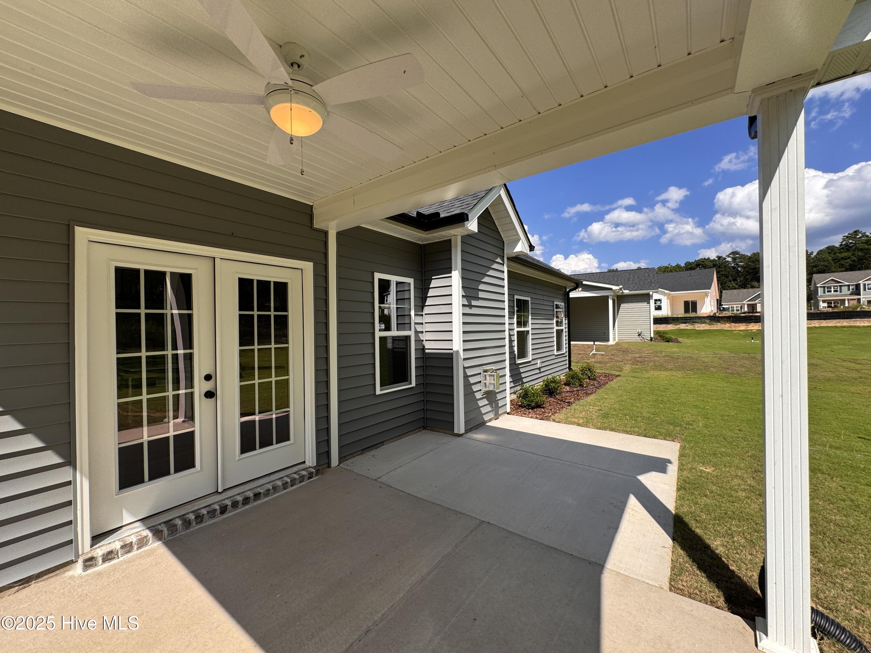 386 Glassmine Trail, 35
