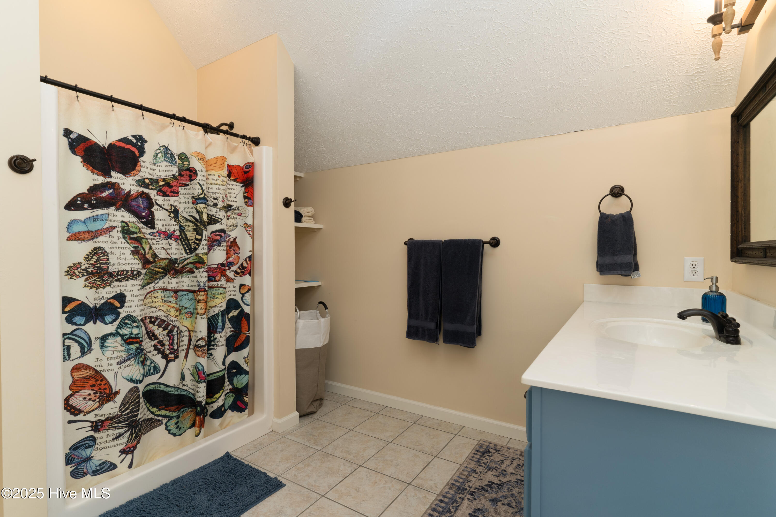 370 Bracken Hill Road