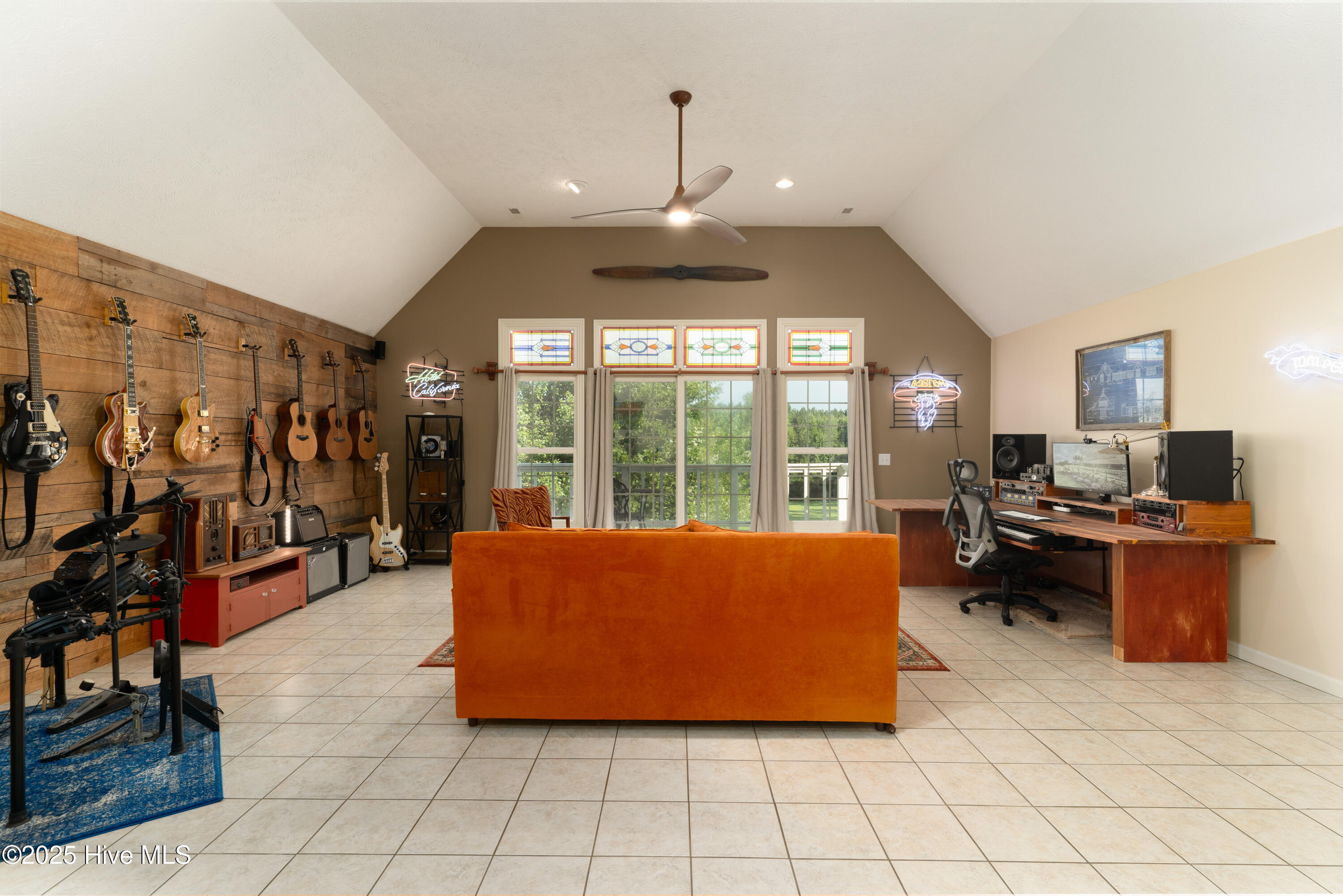 370 Bracken Hill Road