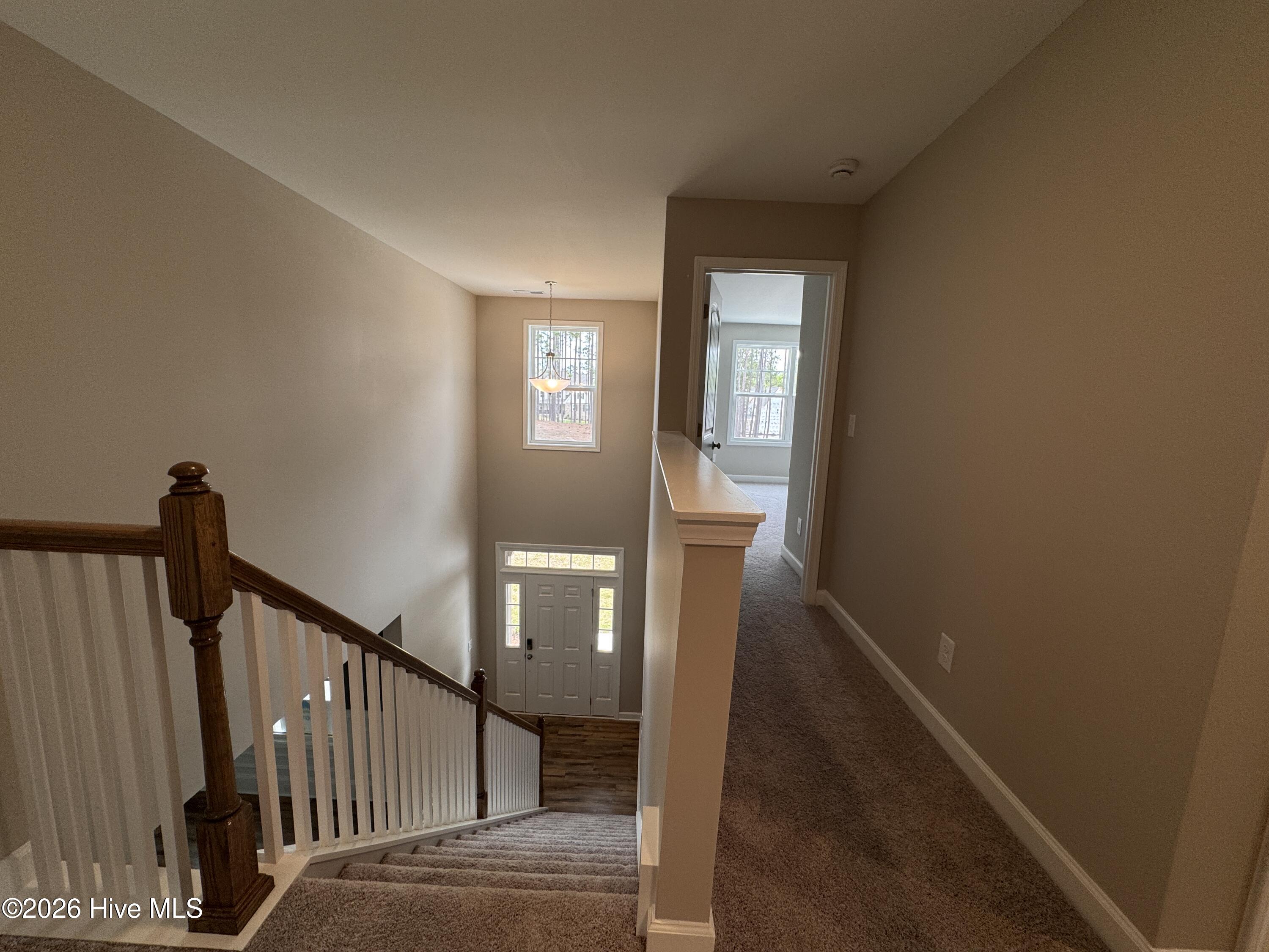 428 Redwater Trail, 596