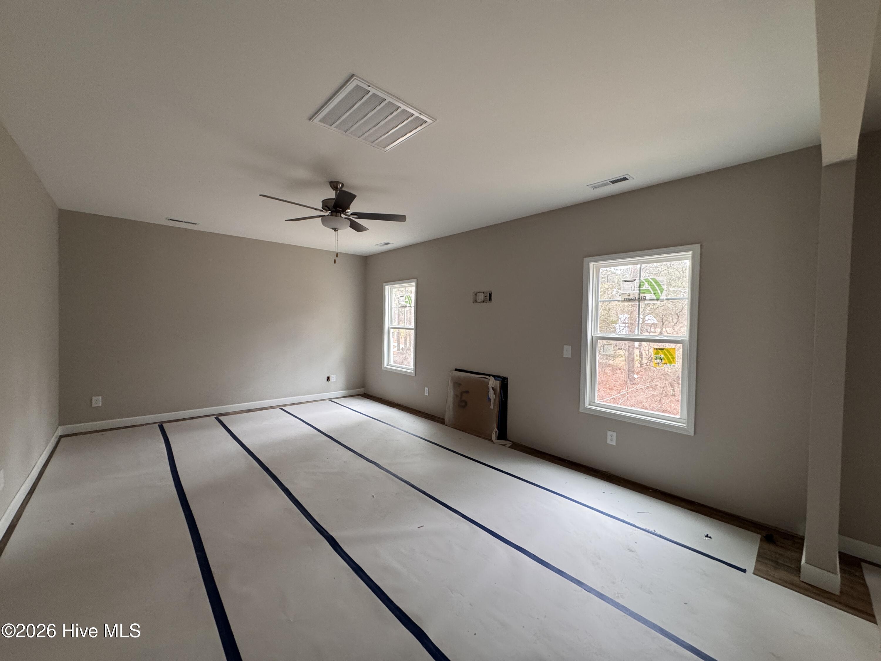 428 Redwater Trail, 596