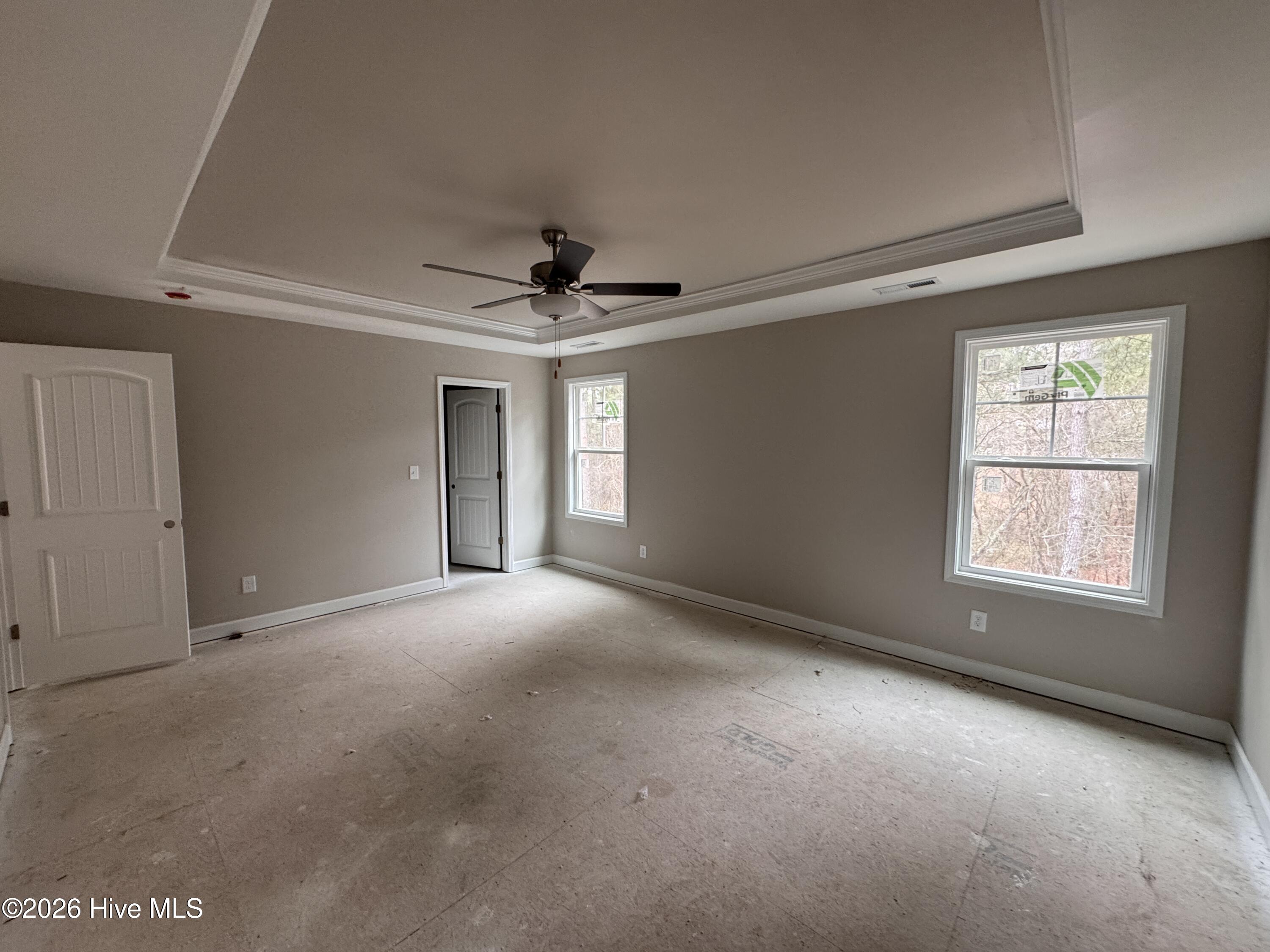 428 Redwater Trail, 596