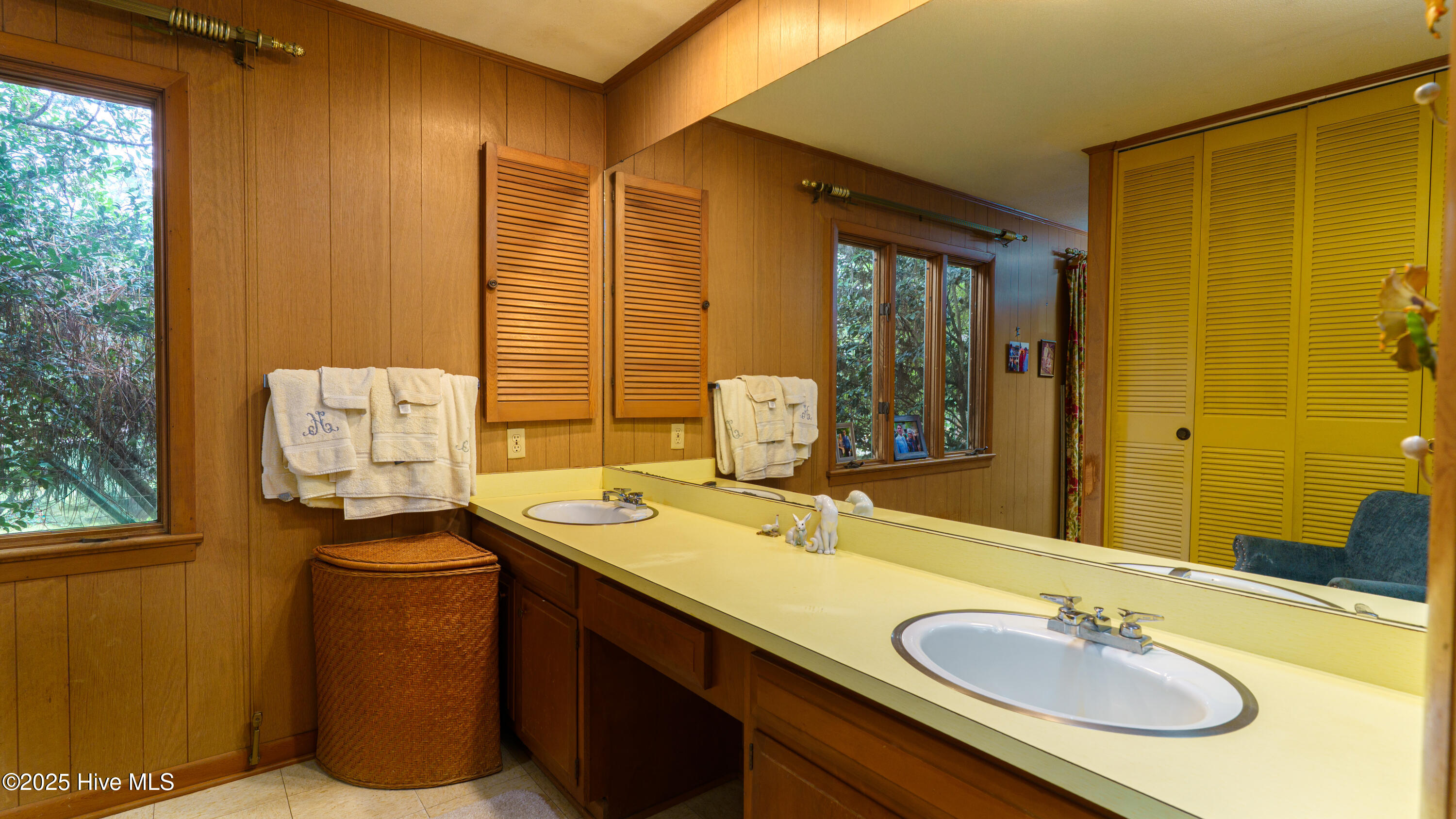 292 Bump A Long Lane