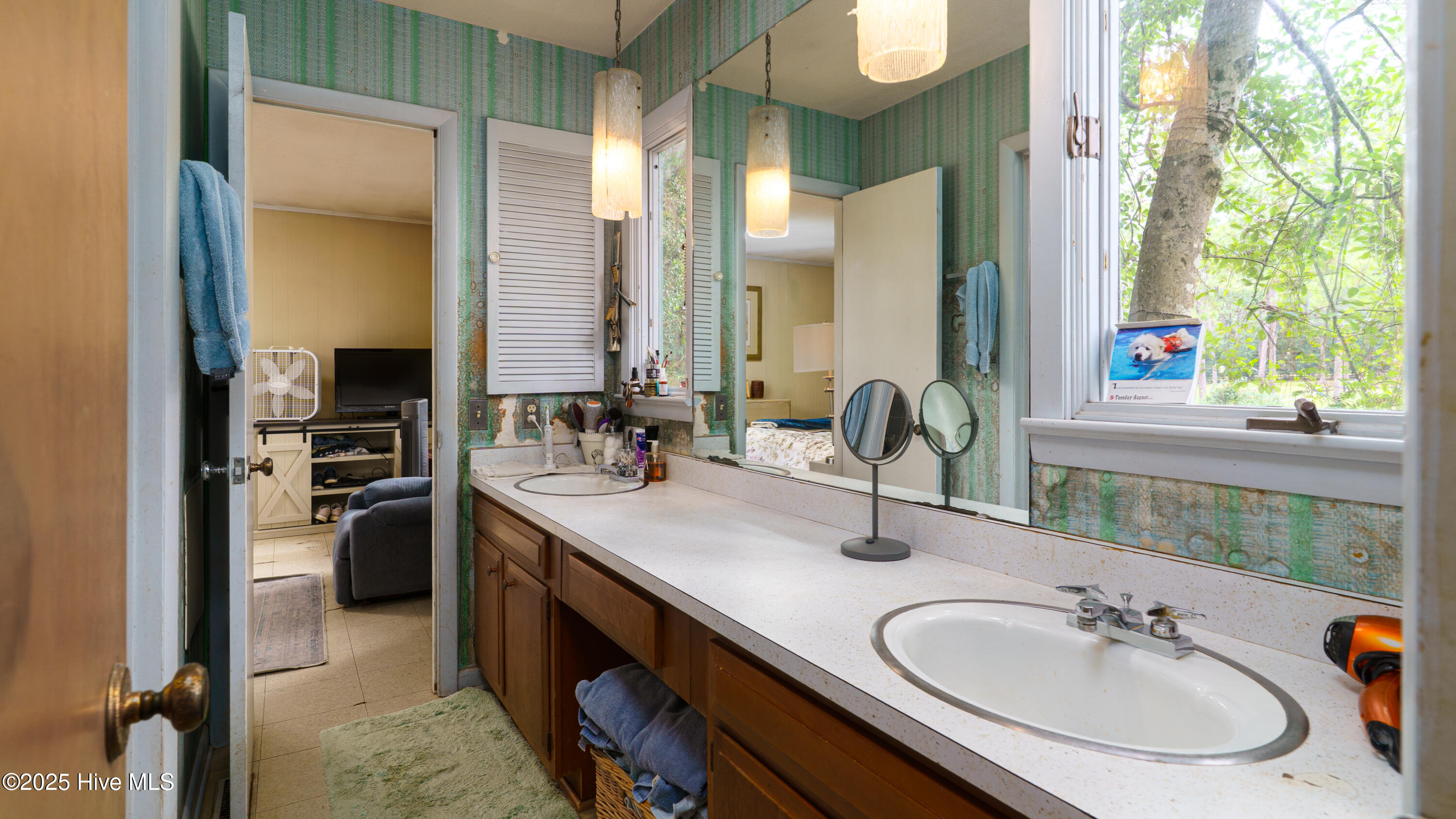 292 Bump A Long Lane