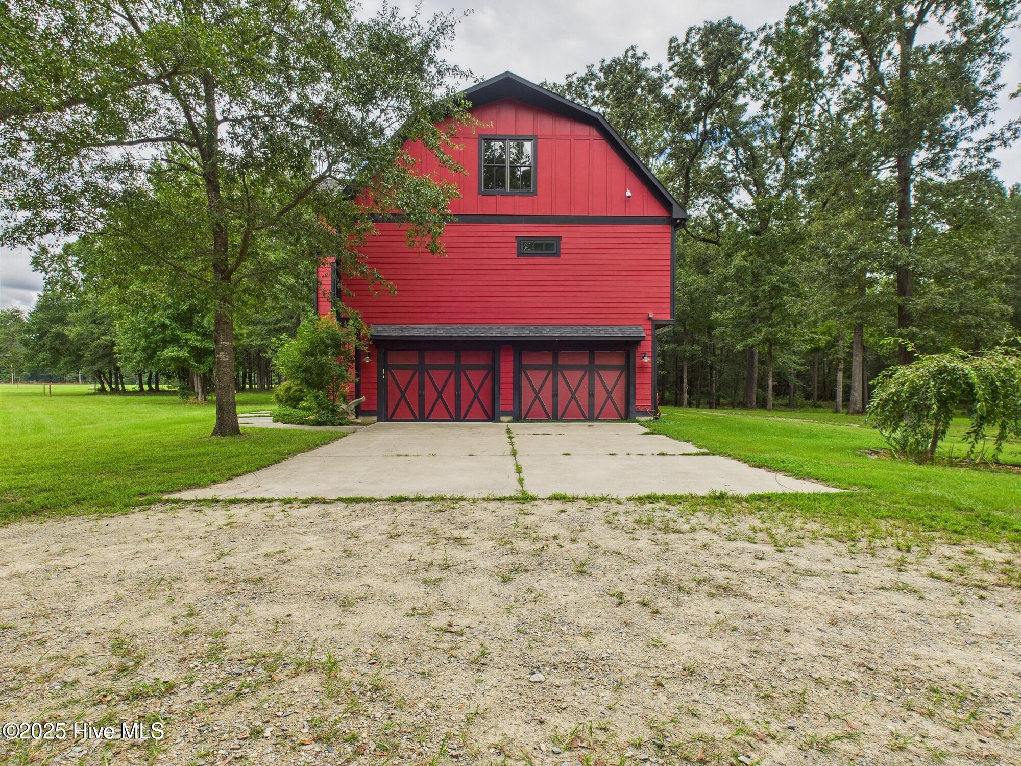 1000 Lakebay Road