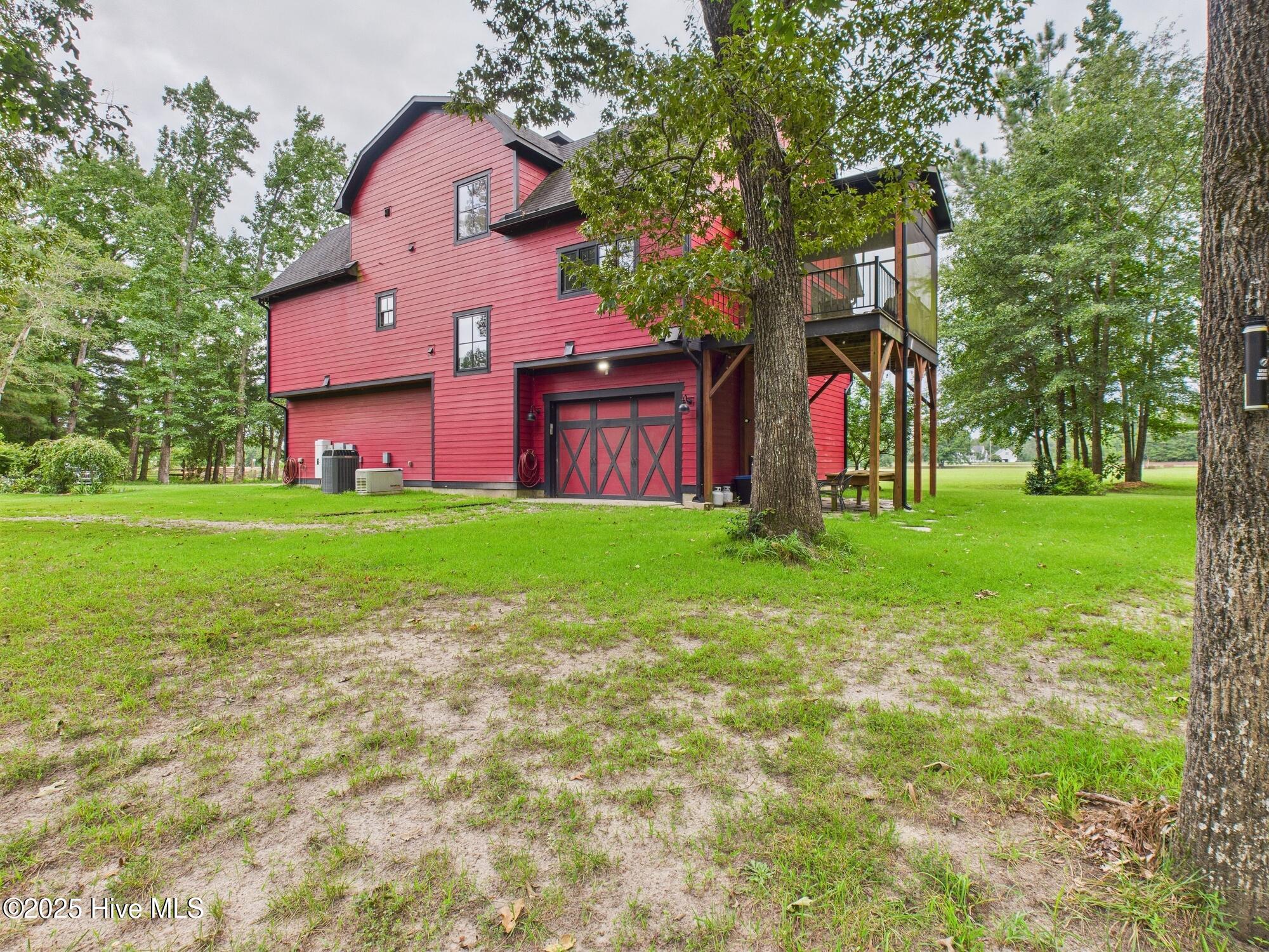 1000 Lakebay Road