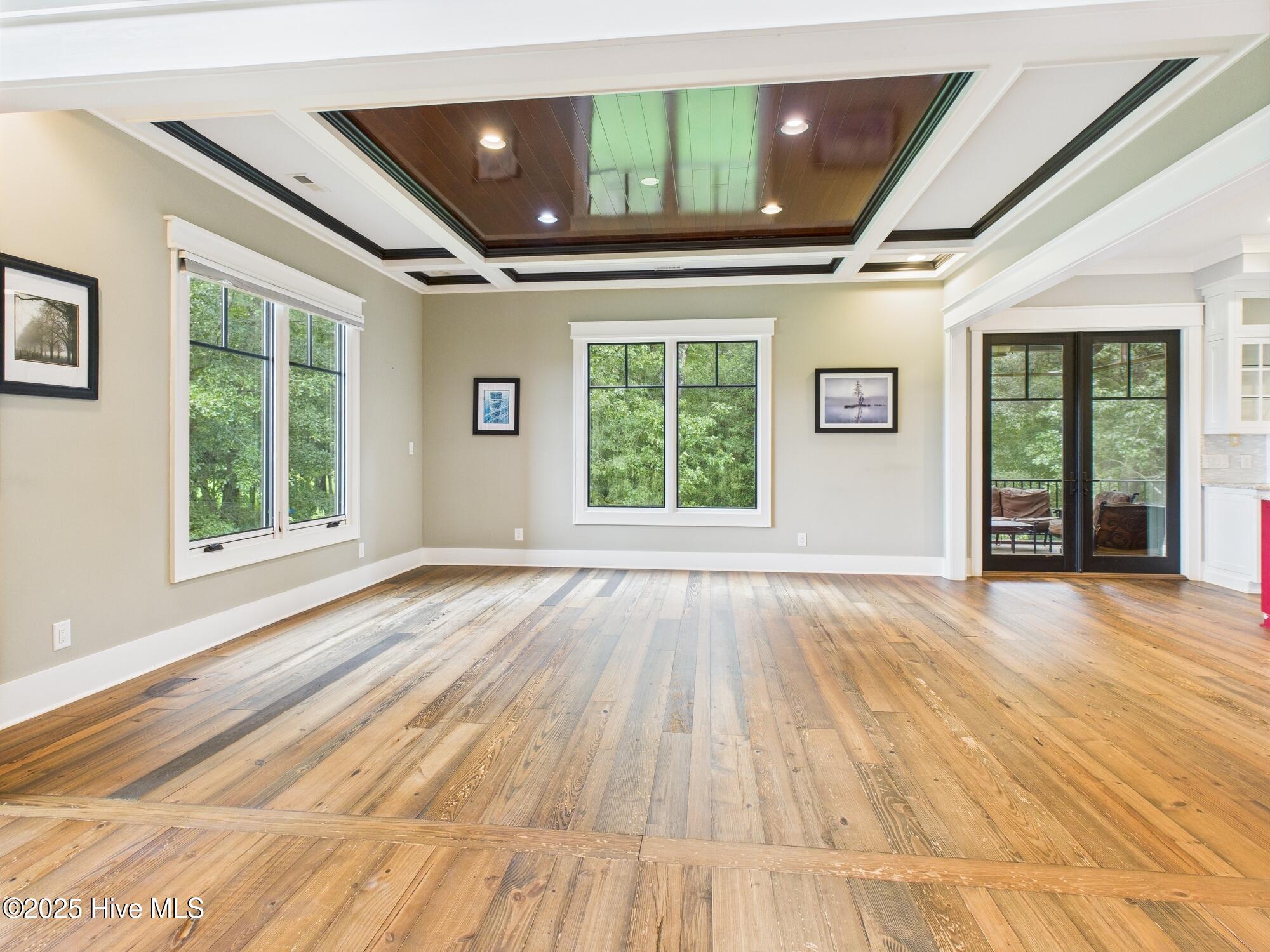 1000 Lakebay Road