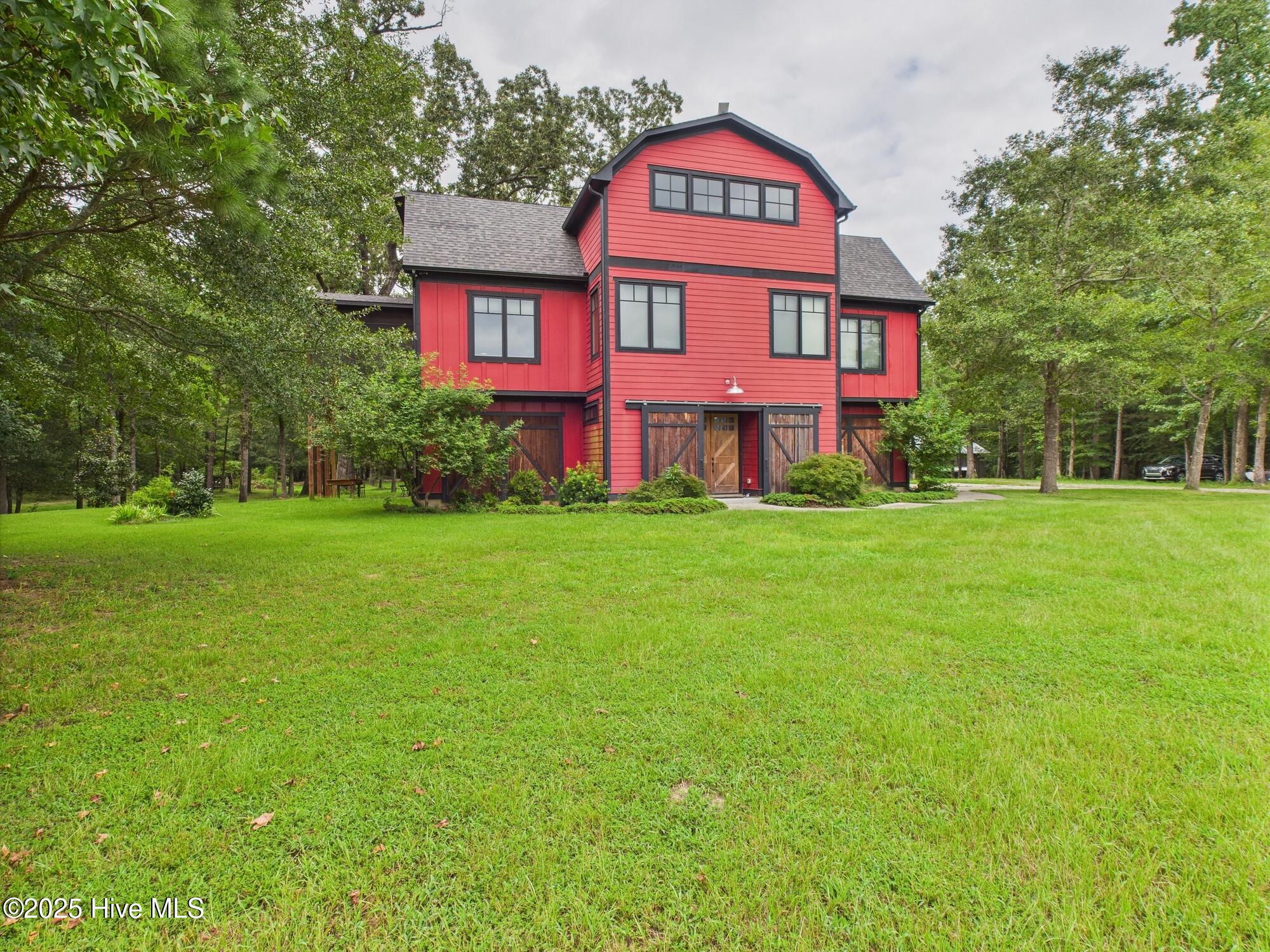 1000 Lakebay Road
