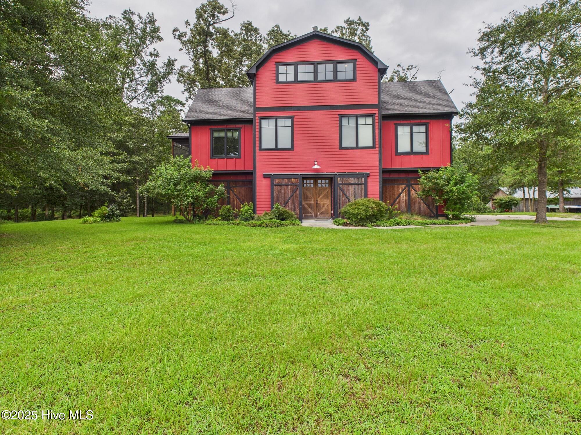 1000 Lakebay Road