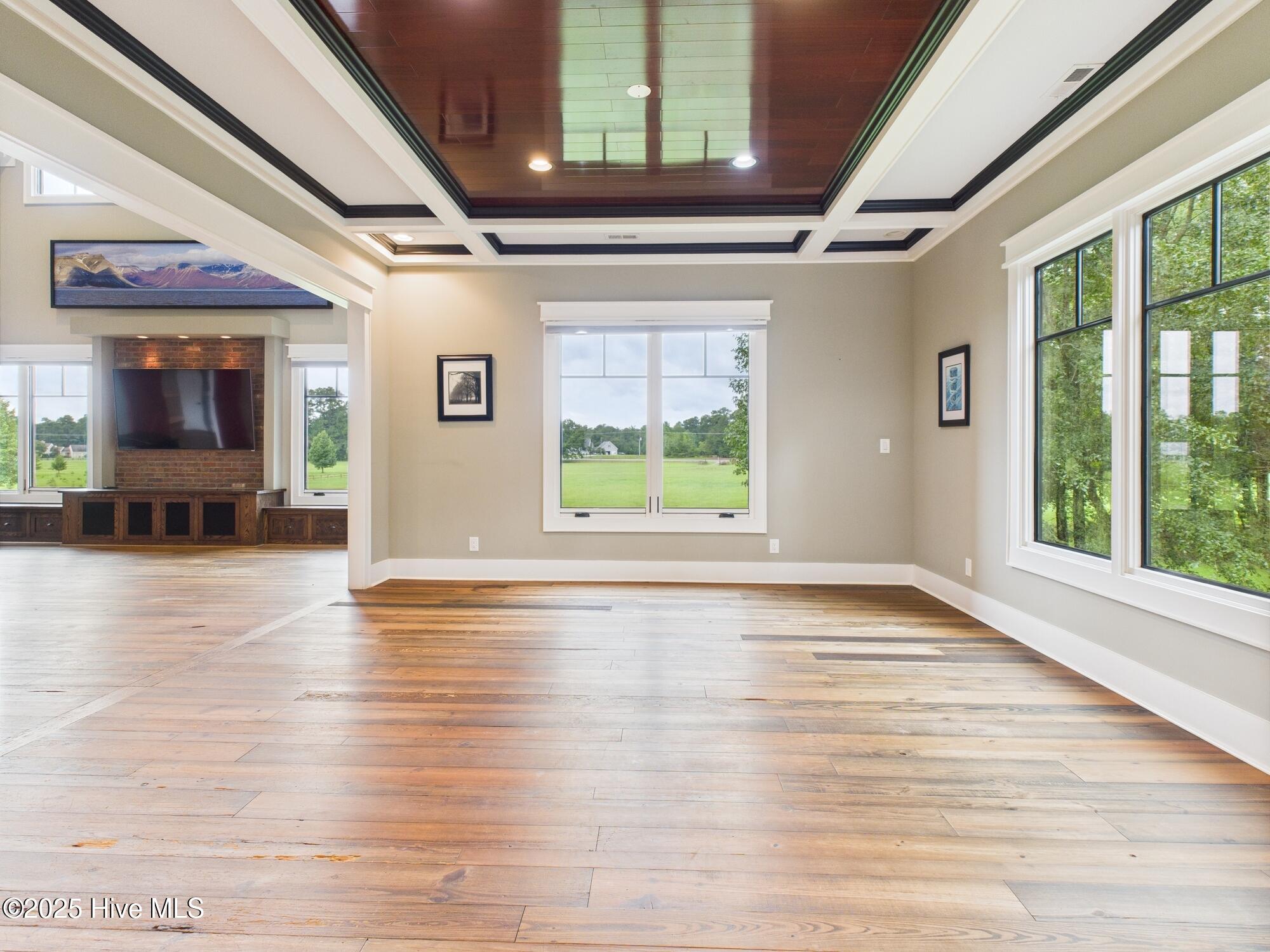 1000 Lakebay Road