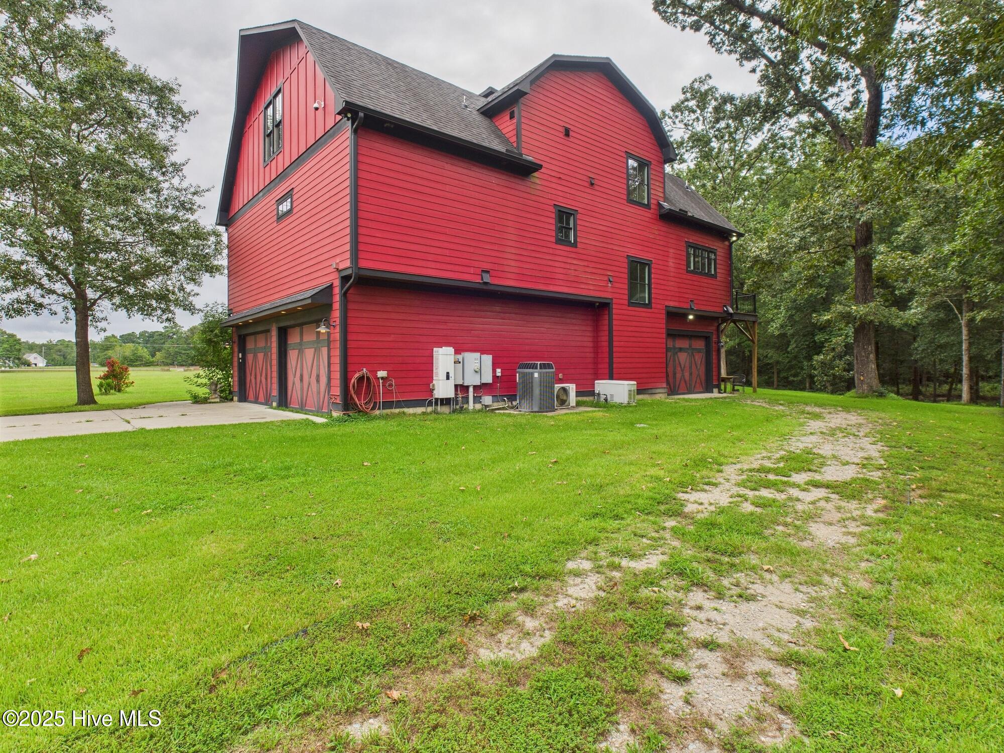 1000 Lakebay Road
