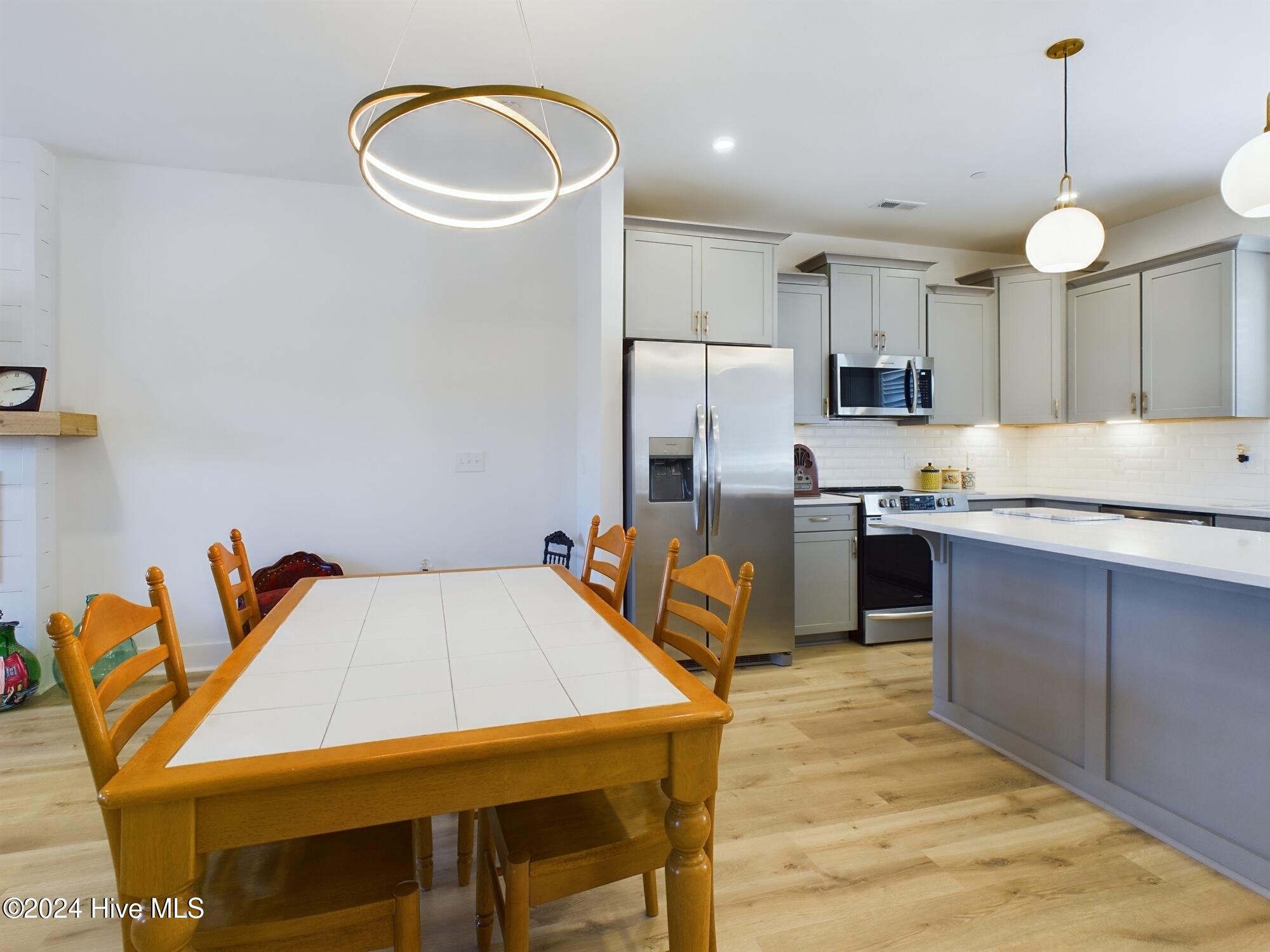 129 Lexington Lane
