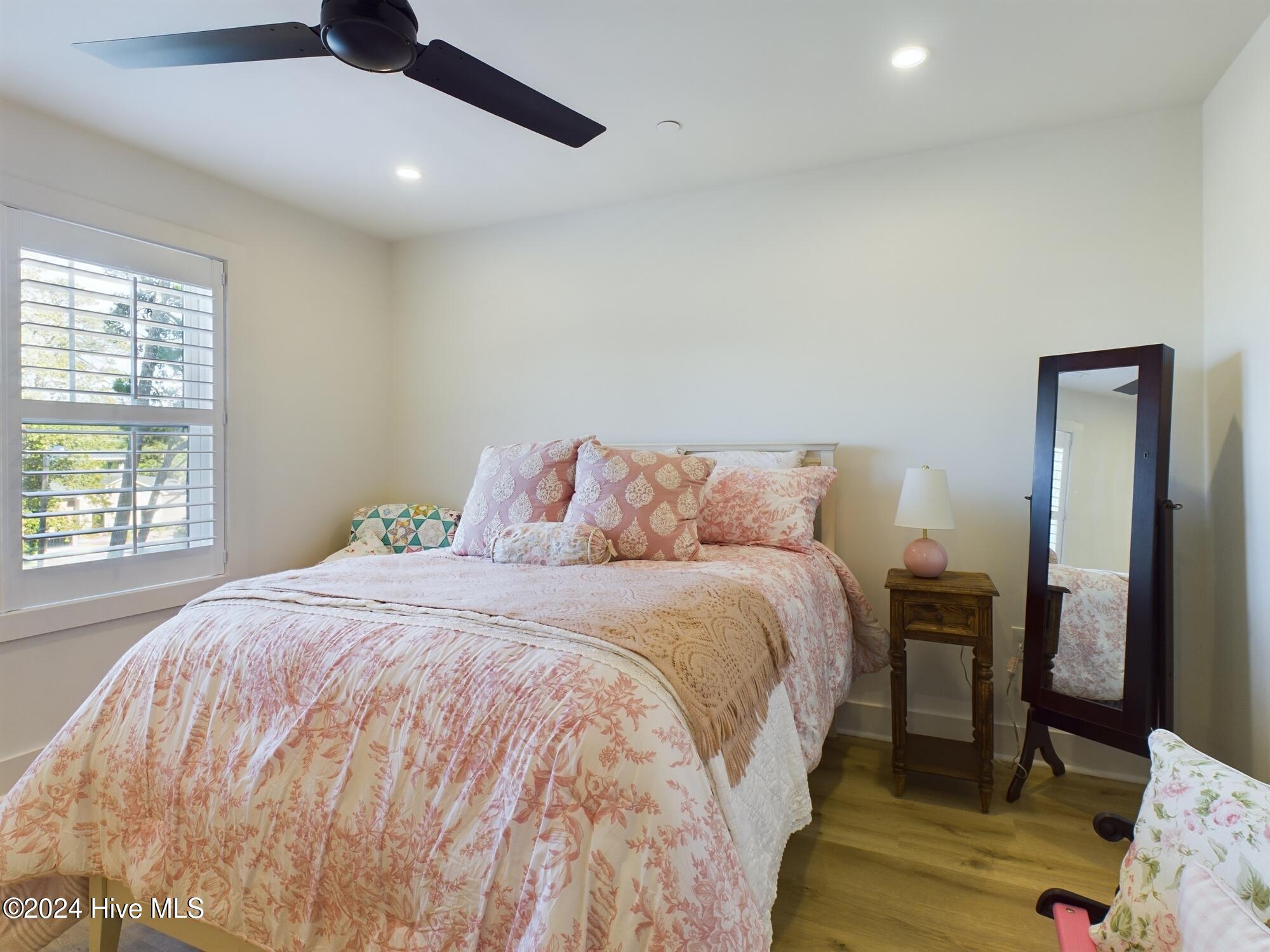 129 Lexington Lane