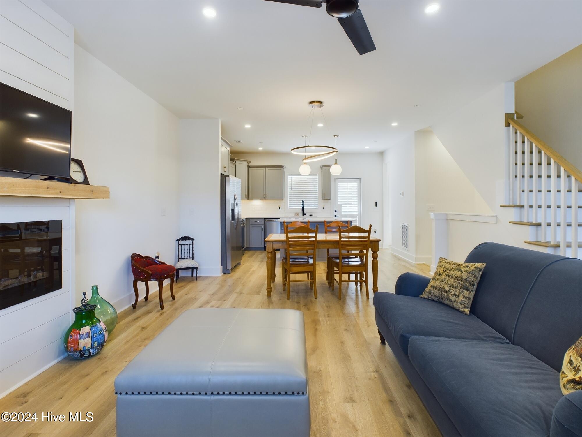 129 Lexington Lane