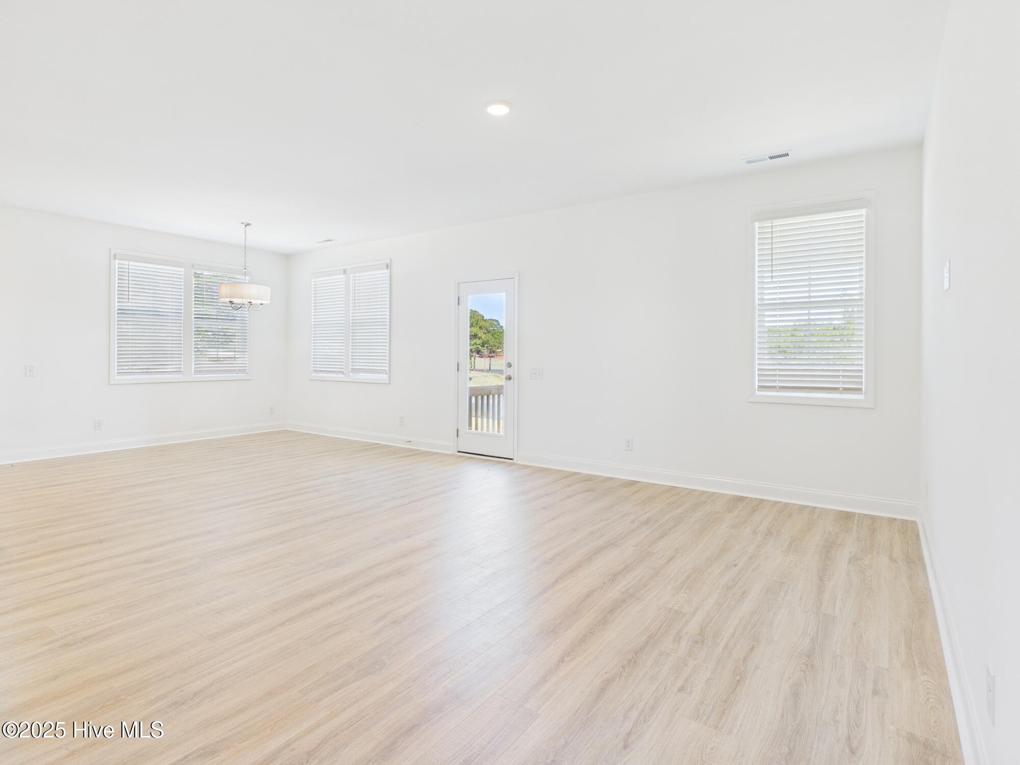 637 Watauga Lane