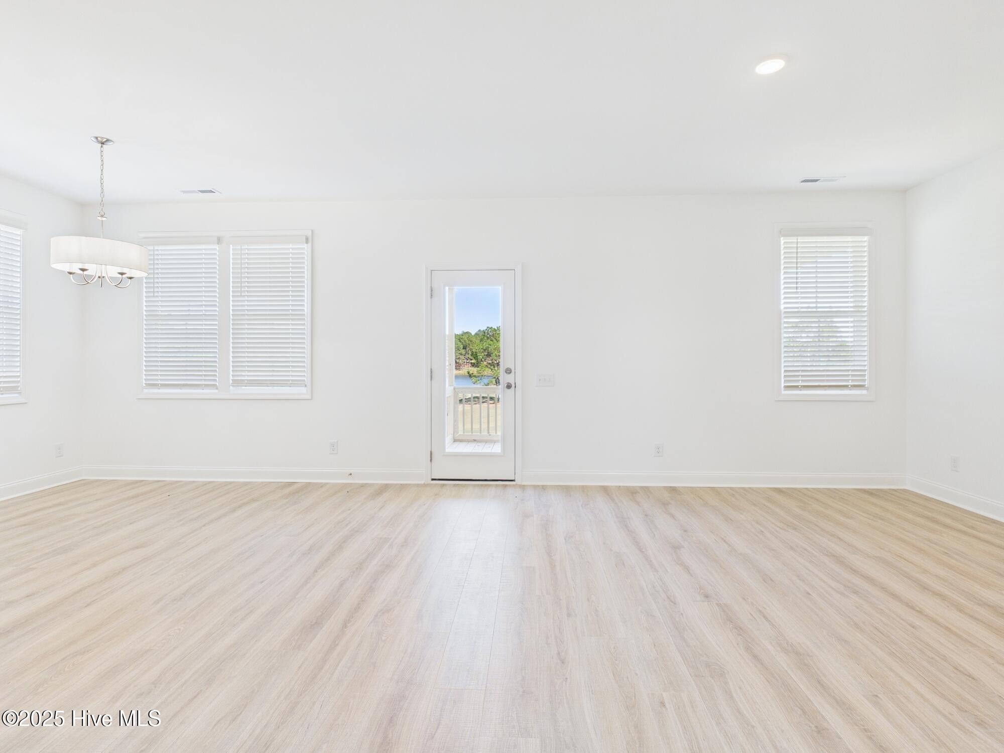 637 Watauga Lane
