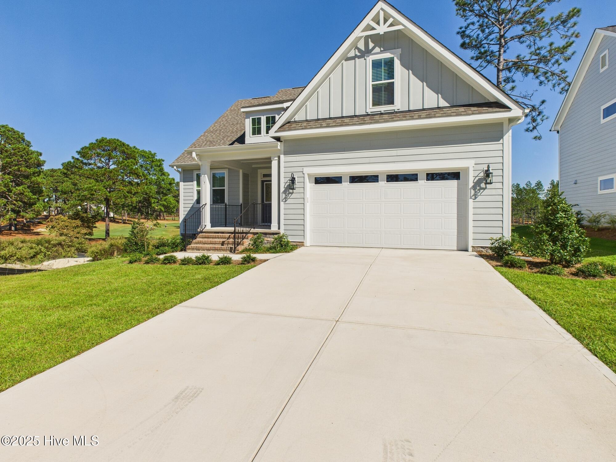 637 Watauga Lane