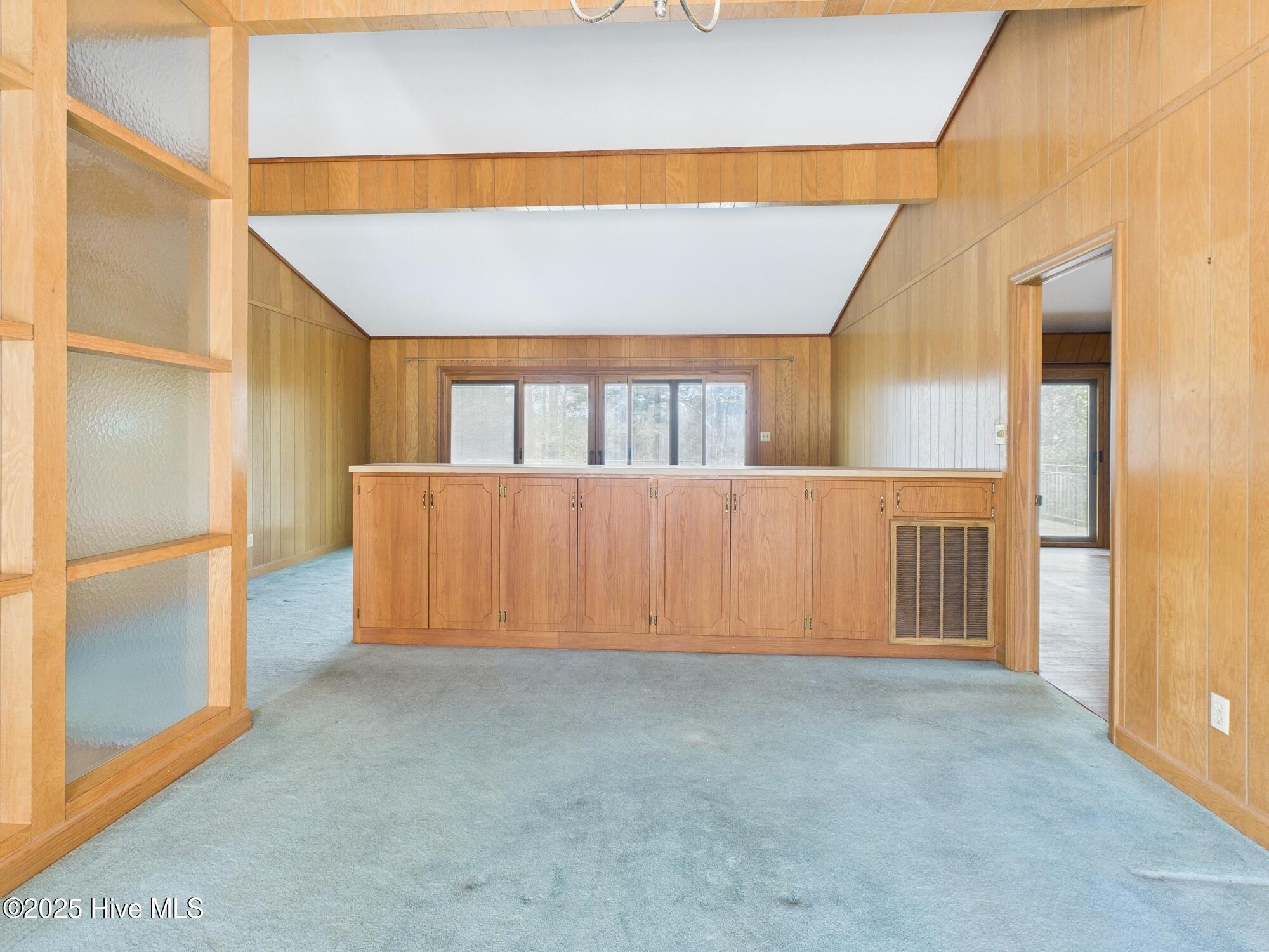 956 Rays Bridge Road