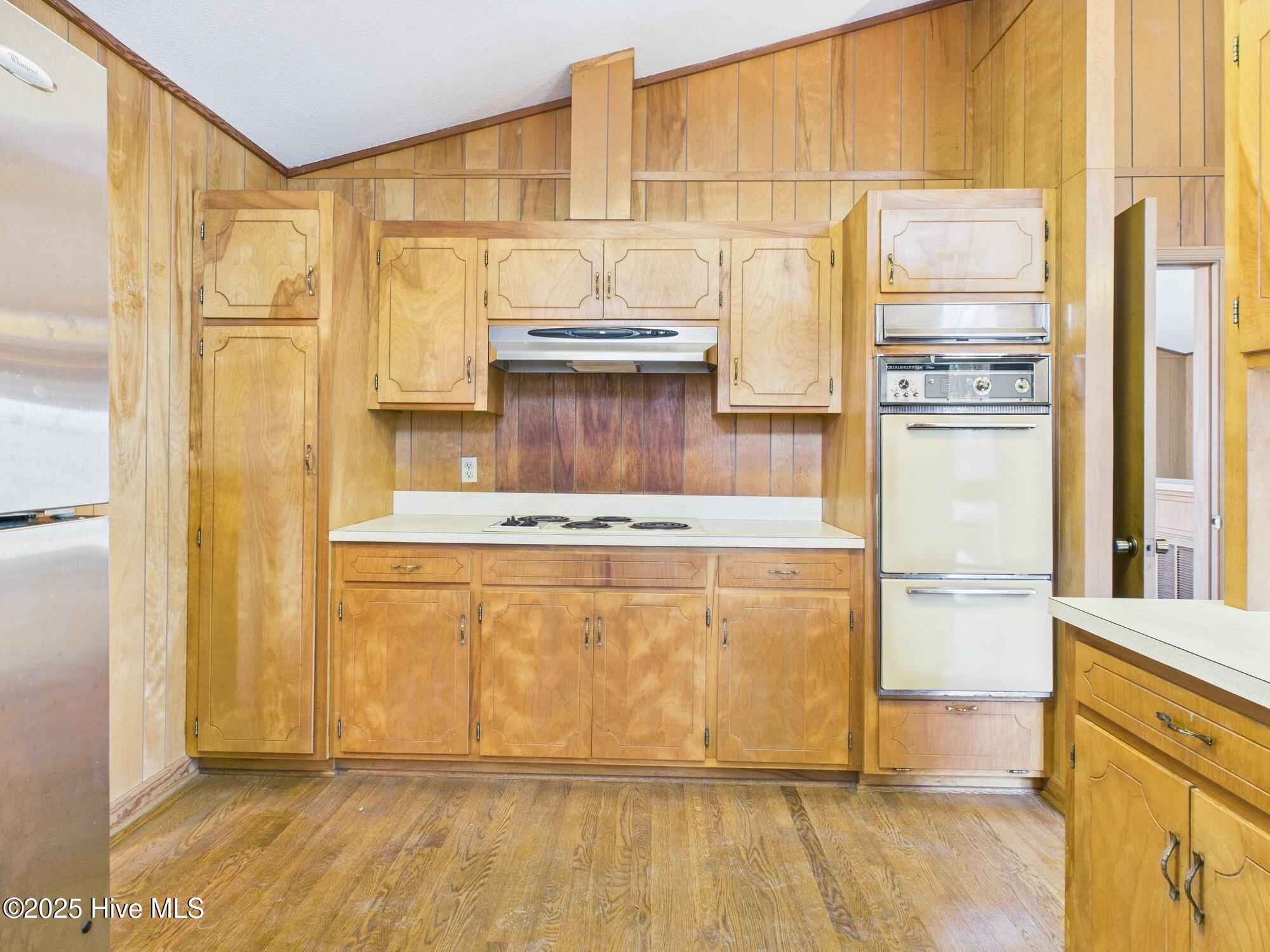 956 Rays Bridge Road