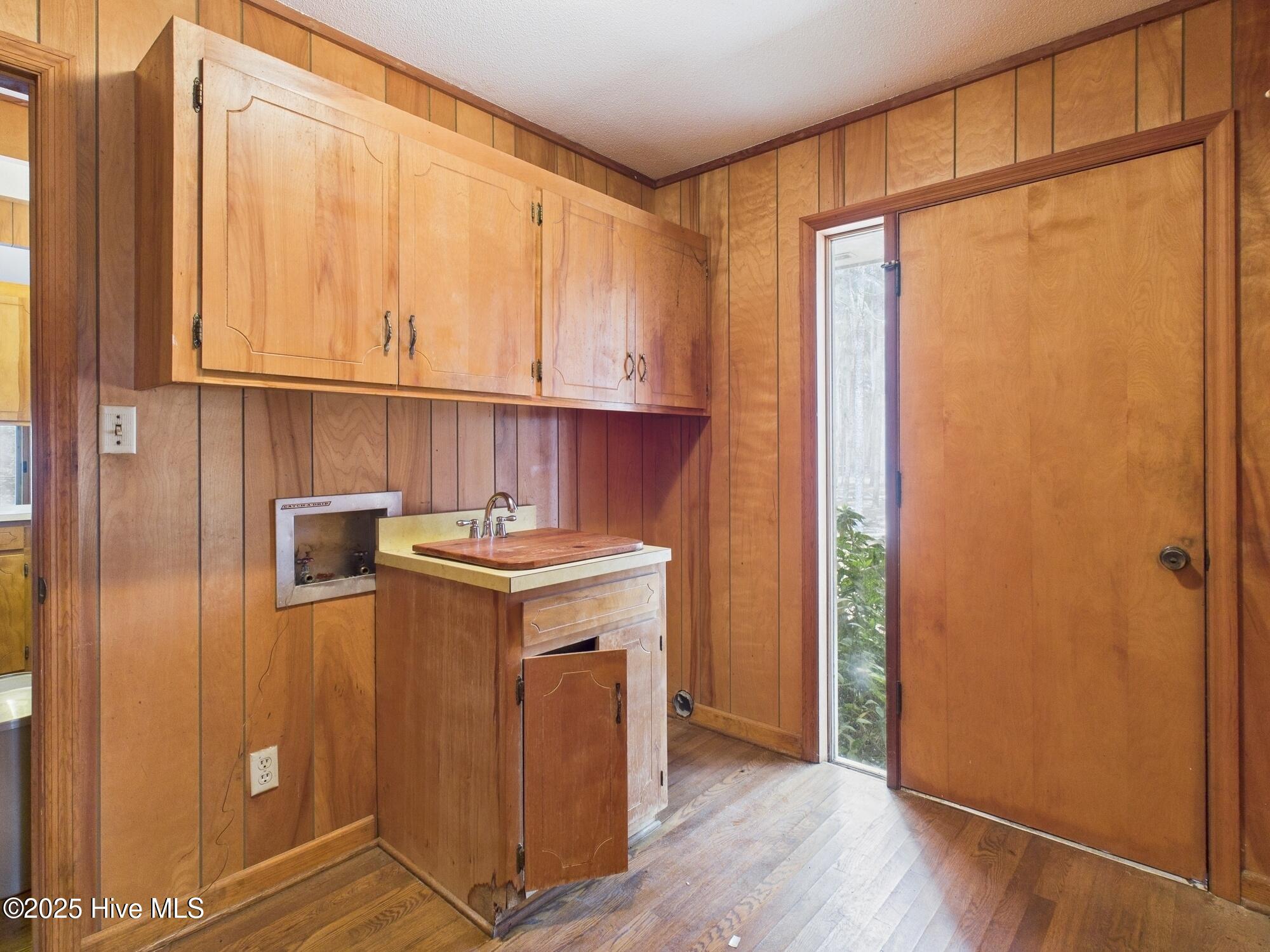 956 Rays Bridge Road