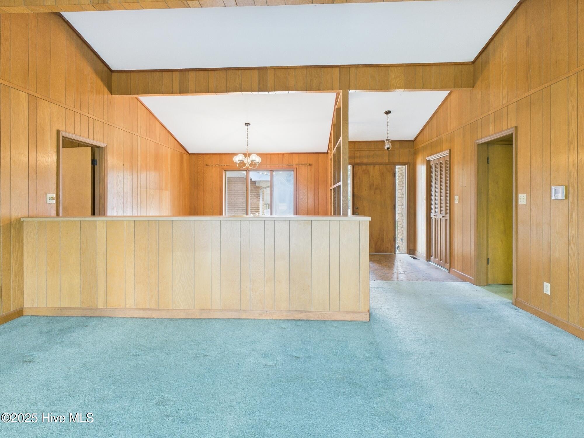 956 Rays Bridge Road