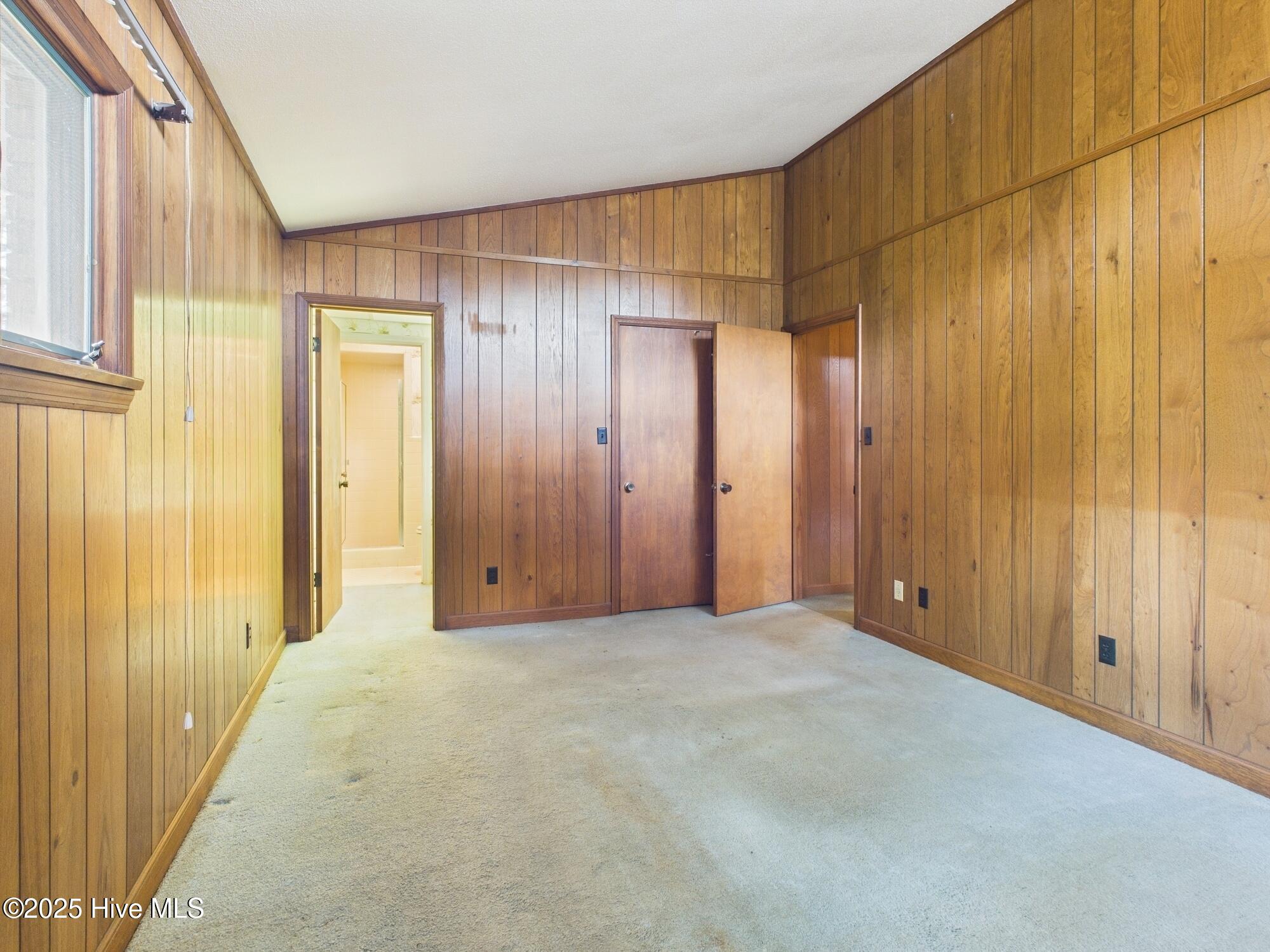 956 Rays Bridge Road