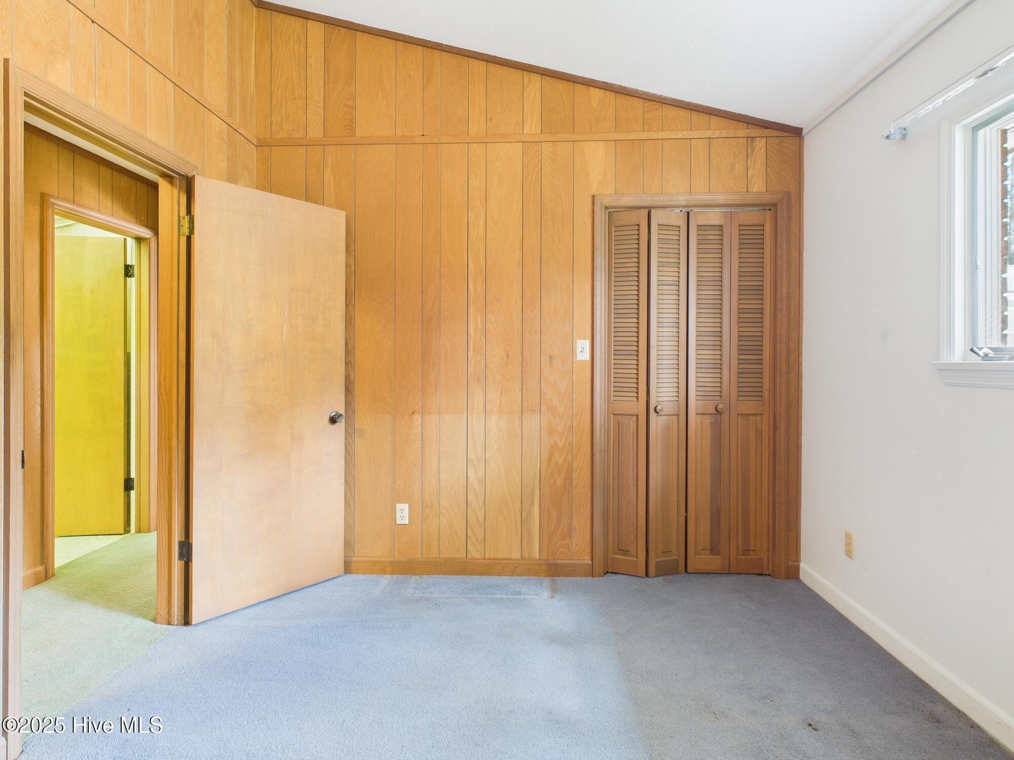 956 Rays Bridge Road