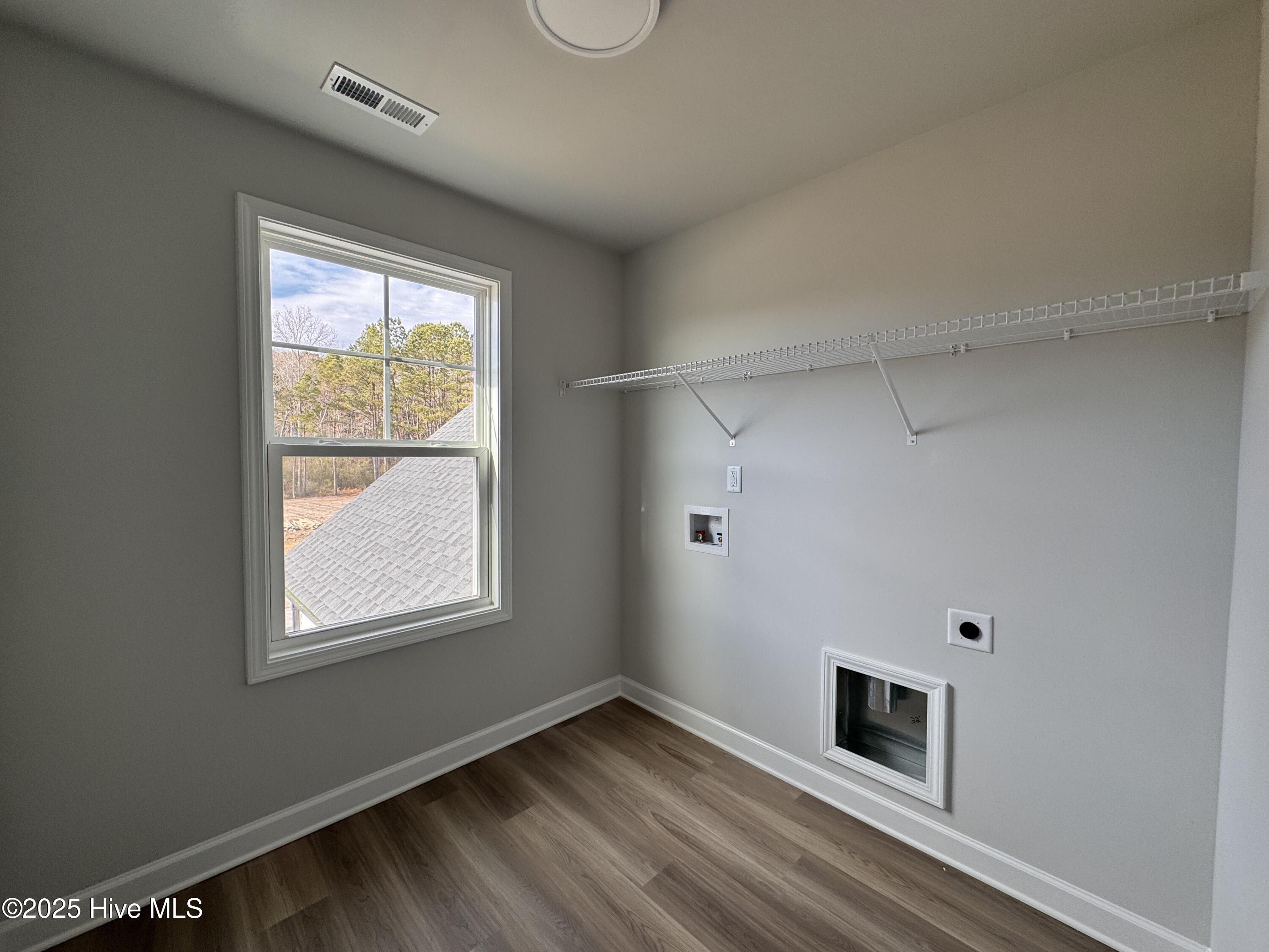 294 Elijah Way, 23