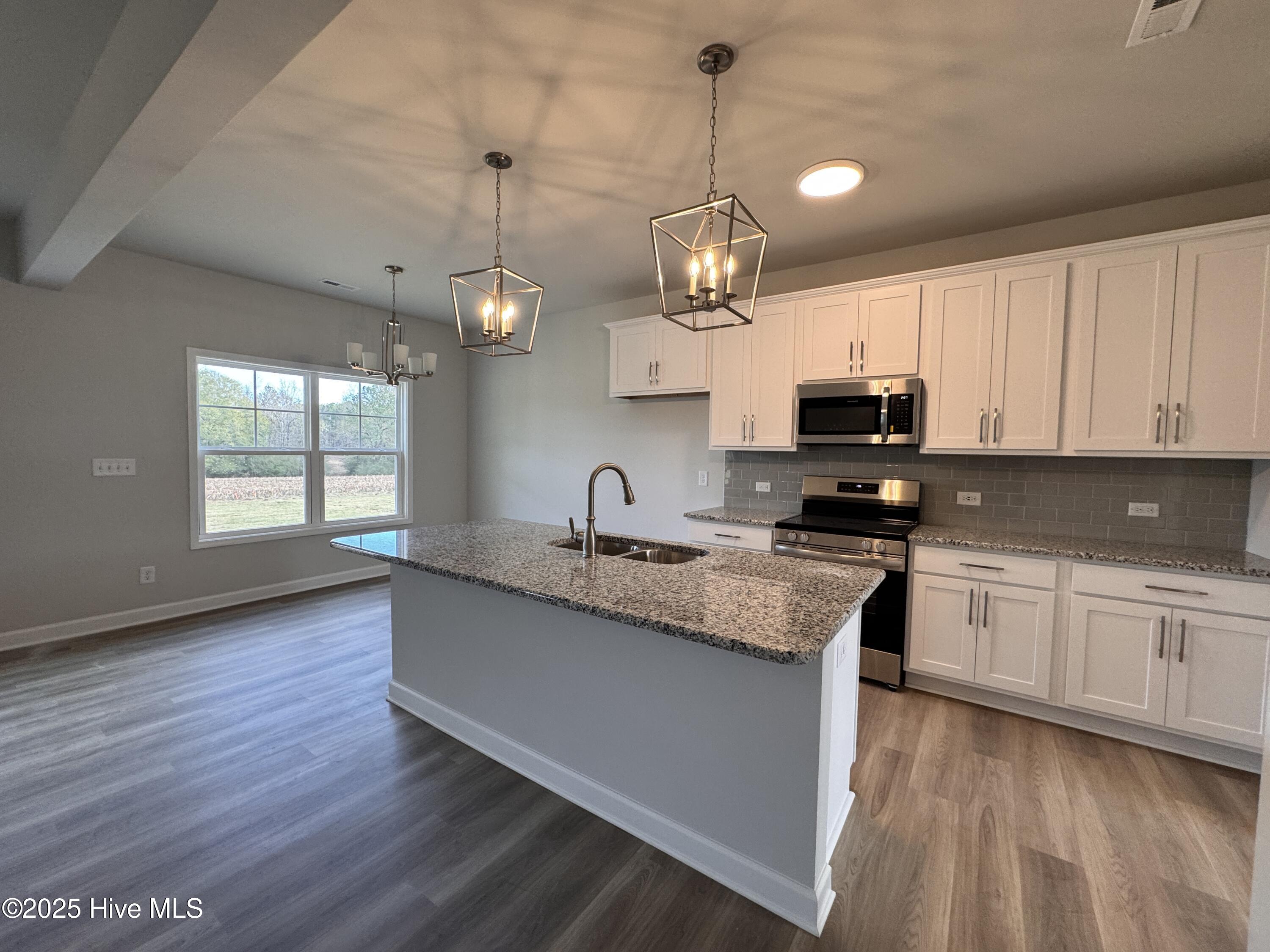 294 Elijah Way, 23