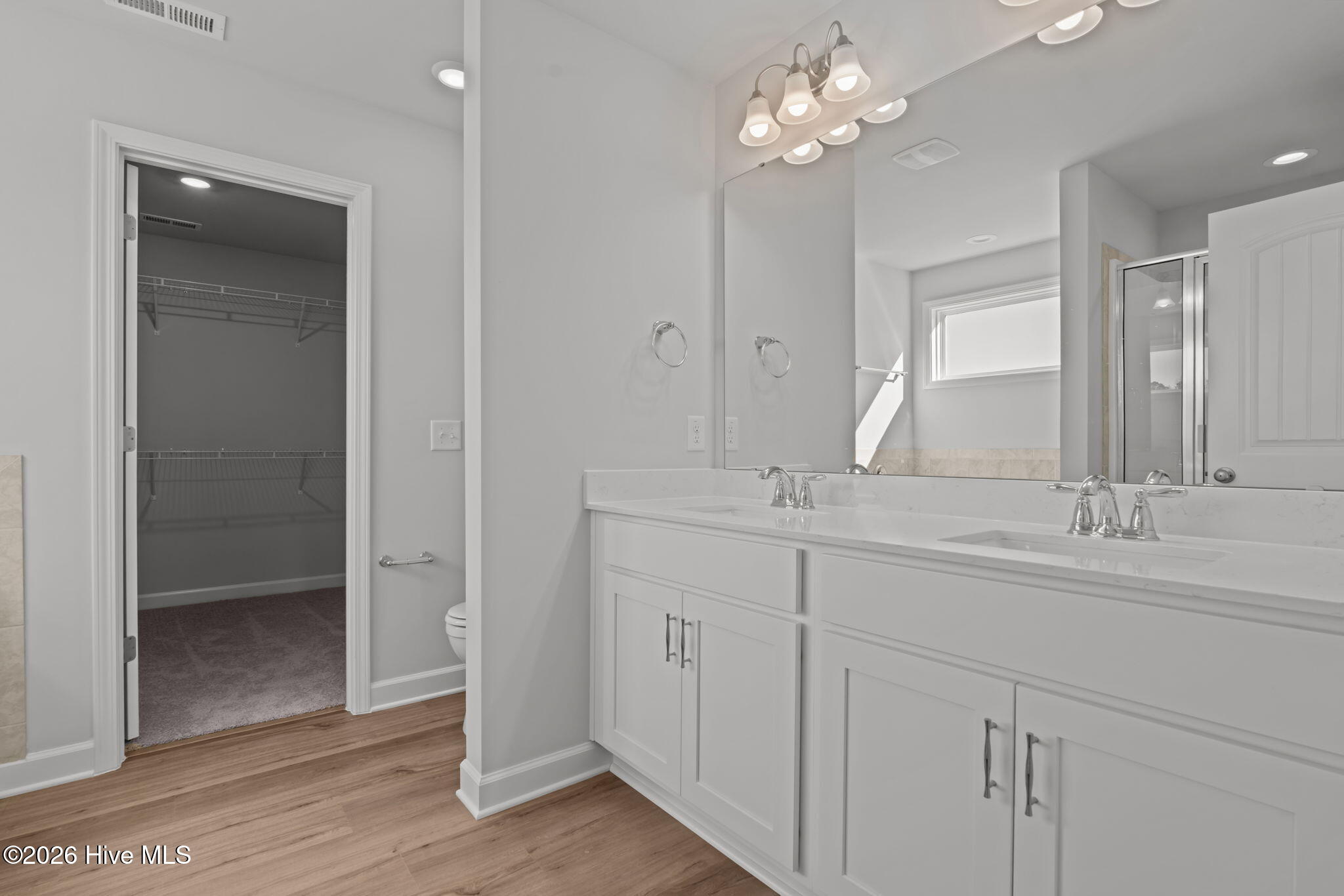 665 Long Point Road, 60