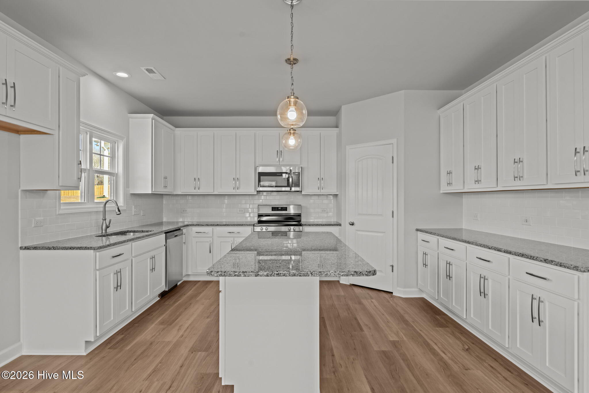 665 Long Point Road, 60