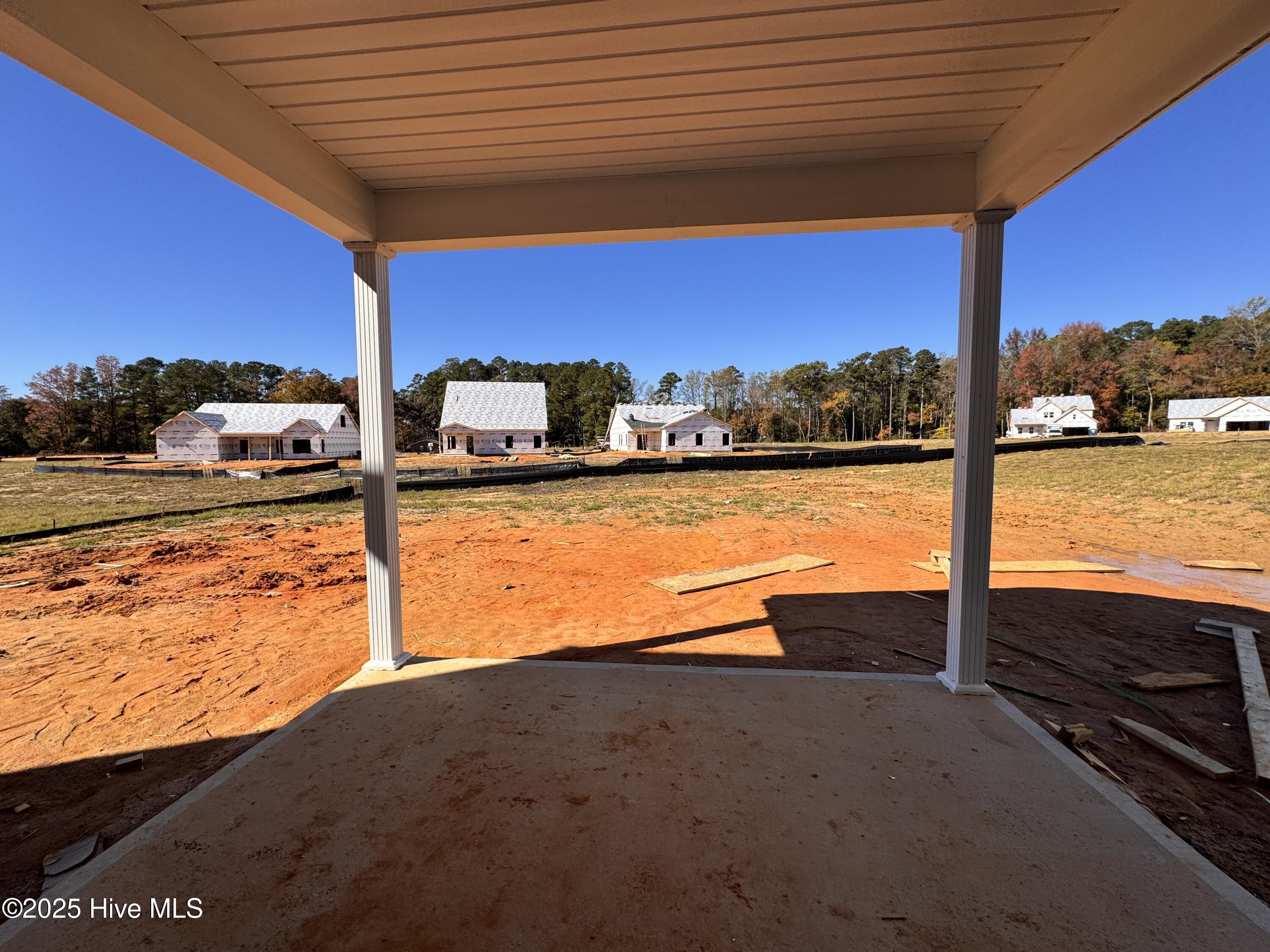 665 Long Point Road, 60